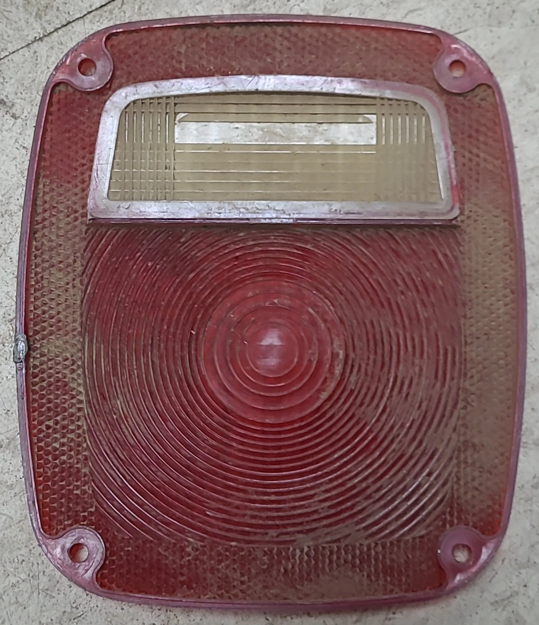 Used Tail Light Replacement Lens - Image 4