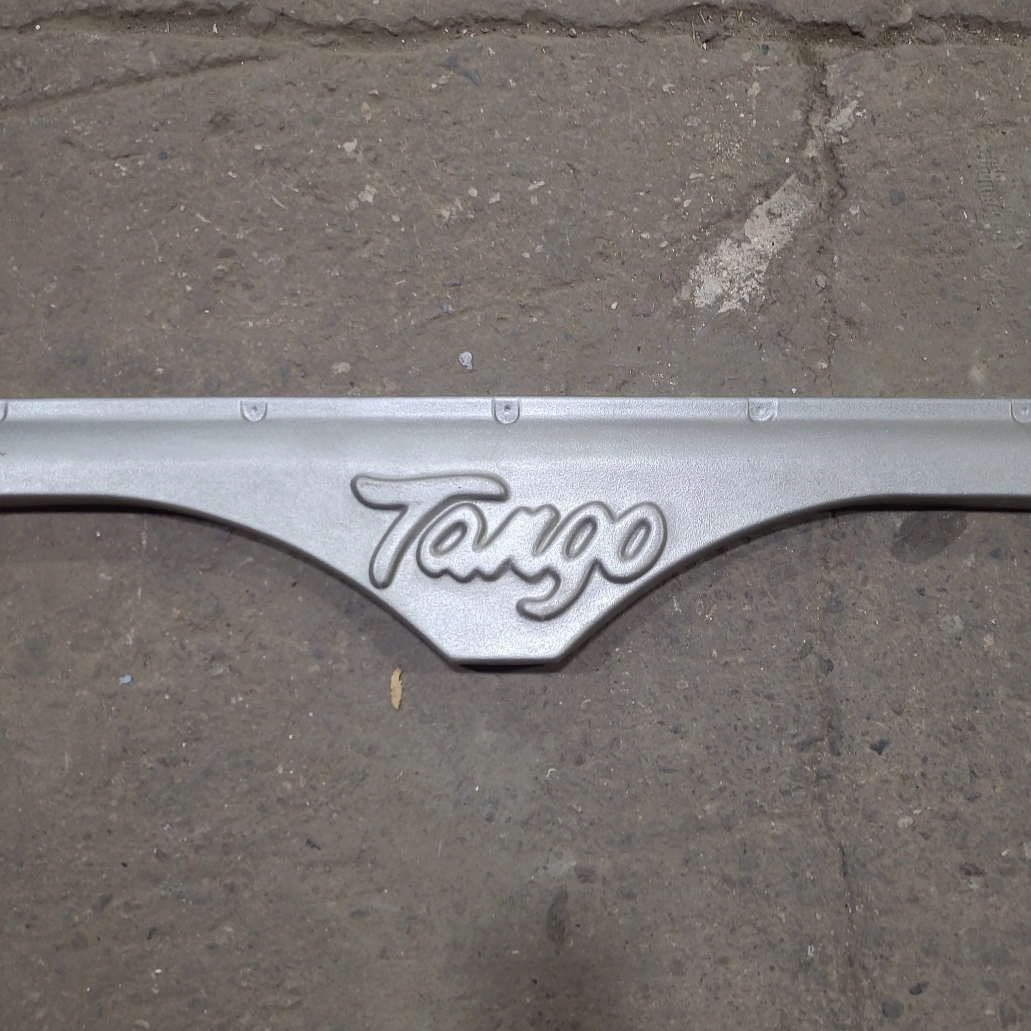 Used Tango Fender Skirt (grey) 64" X 12" - Image 4