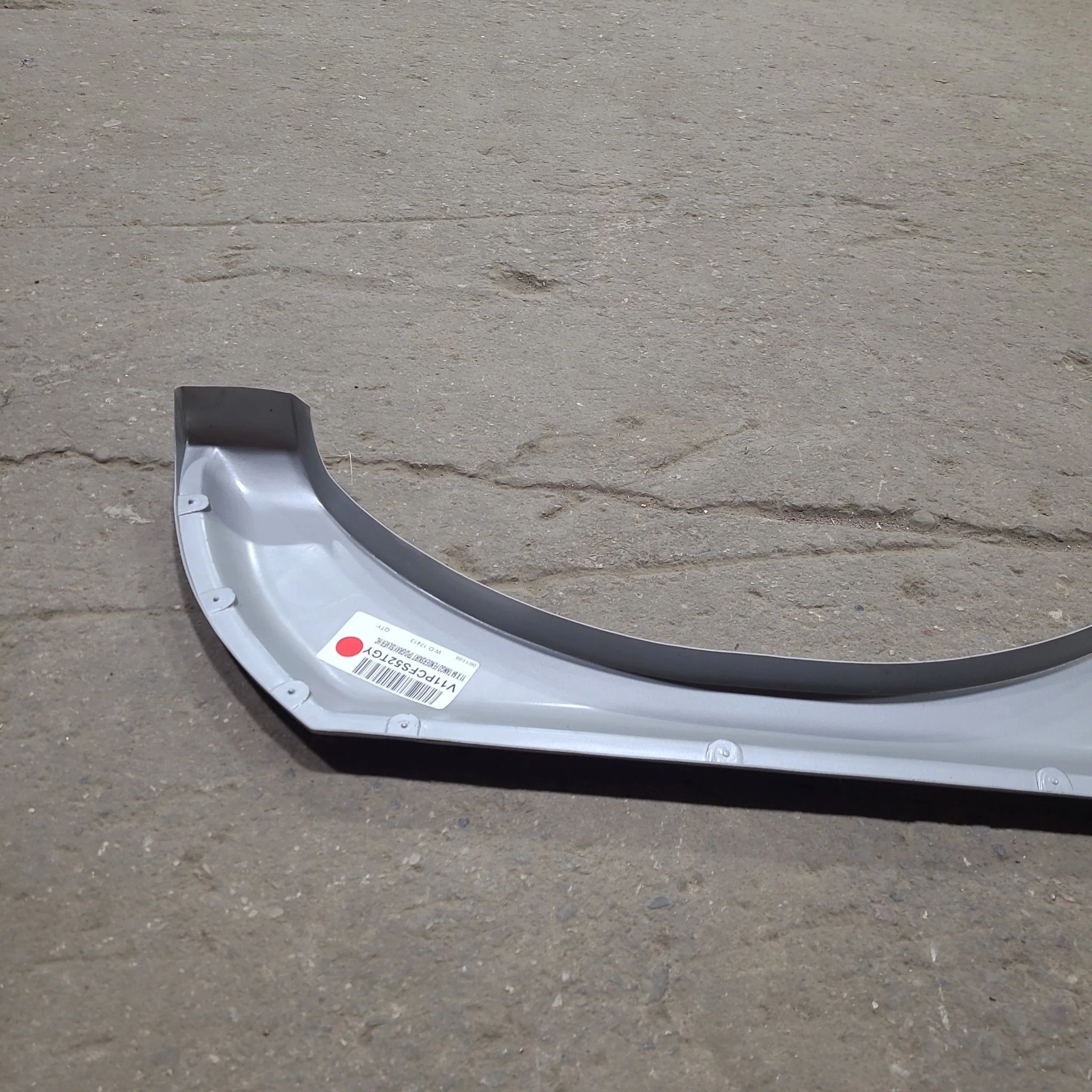Used Tango Fender Skirt (grey) 64" X 12" - Image 9