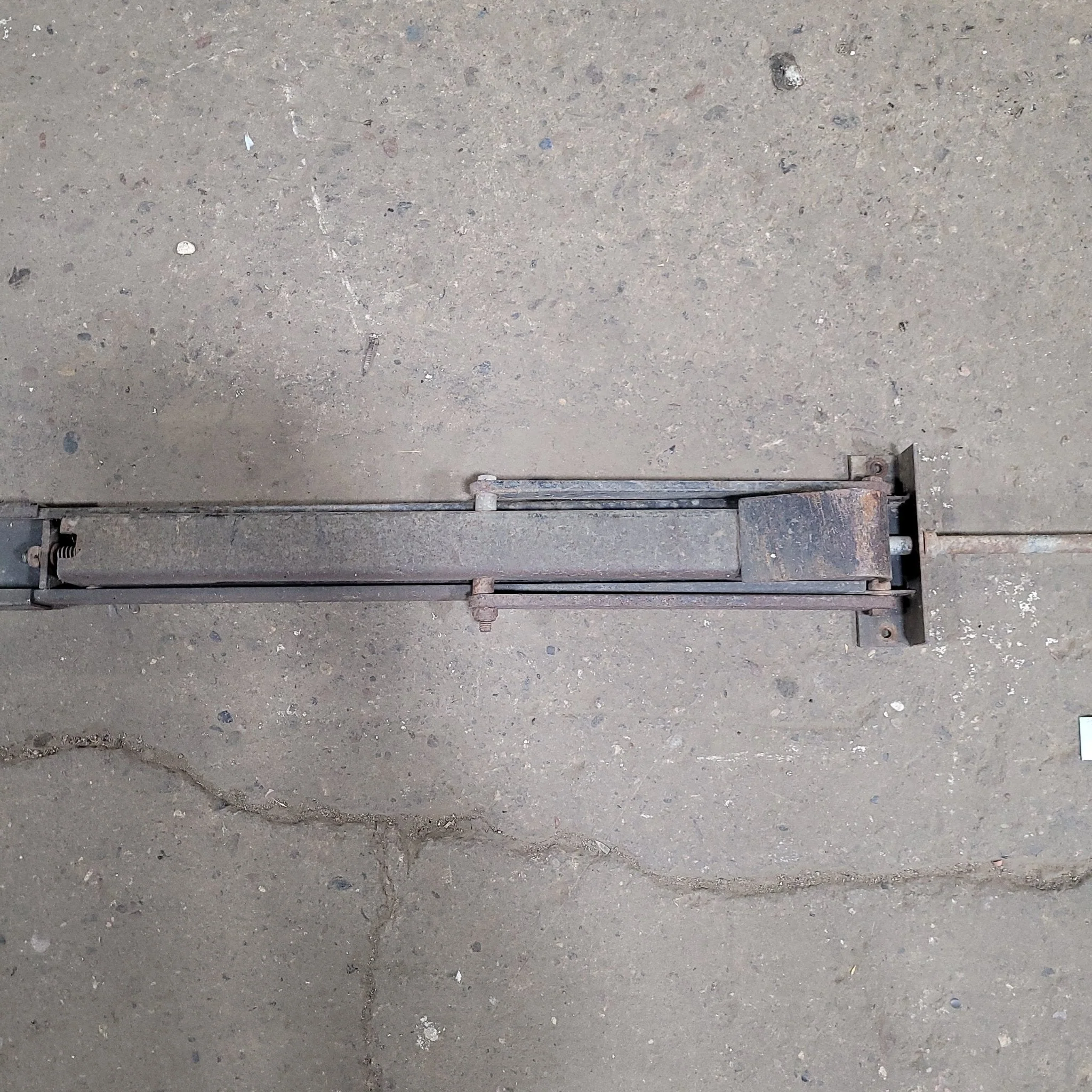 Used Telescopic Stabilizer Jack 64" - Image 6