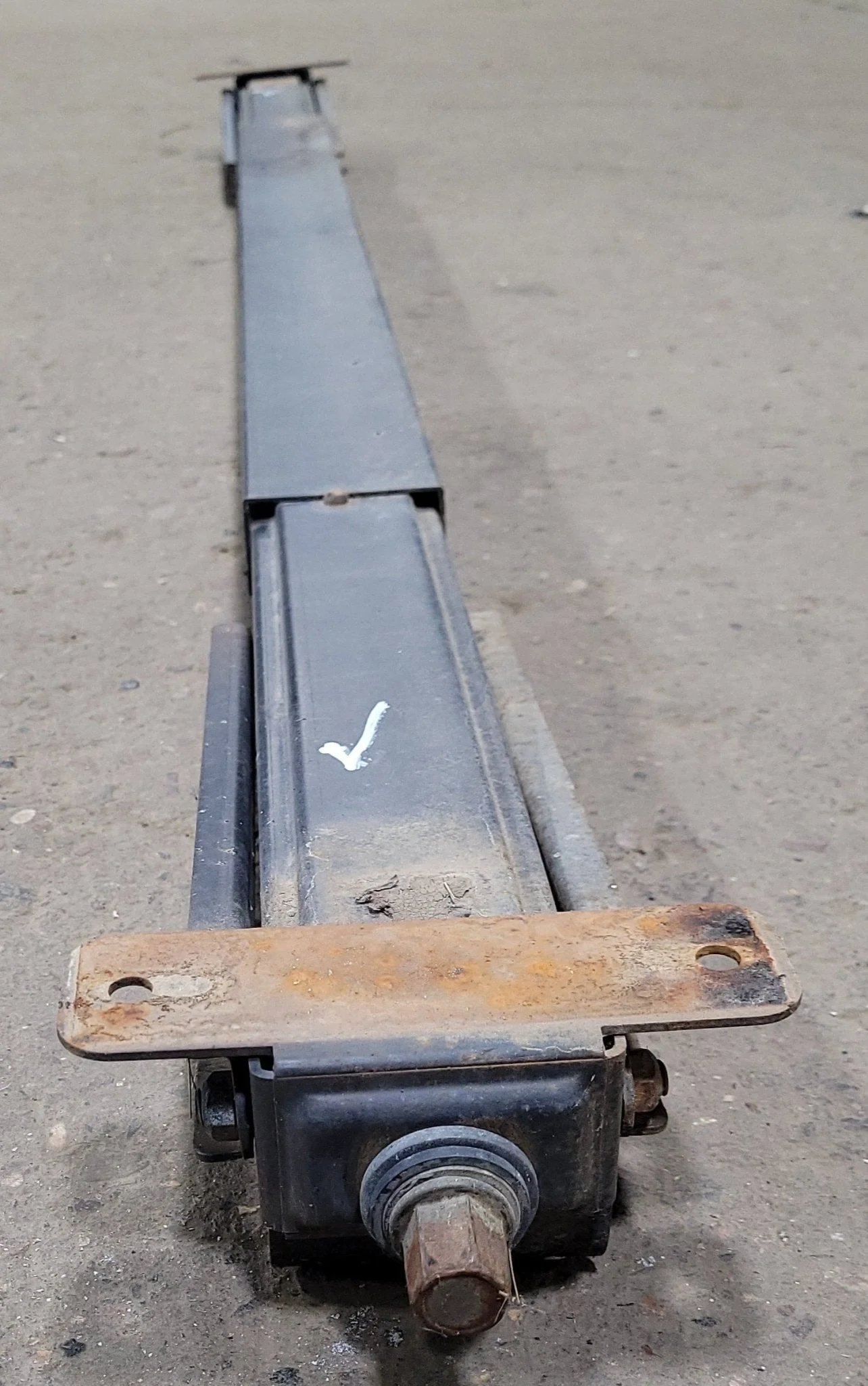 Used Telescopic Stabilizer Jack 75 1/2" - Image 3