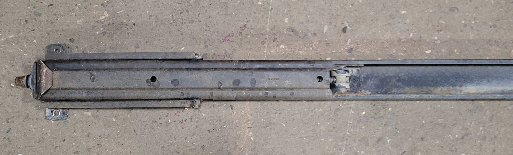 Used Telescopic Stabilizer Jack 75 1/2" - Image 4