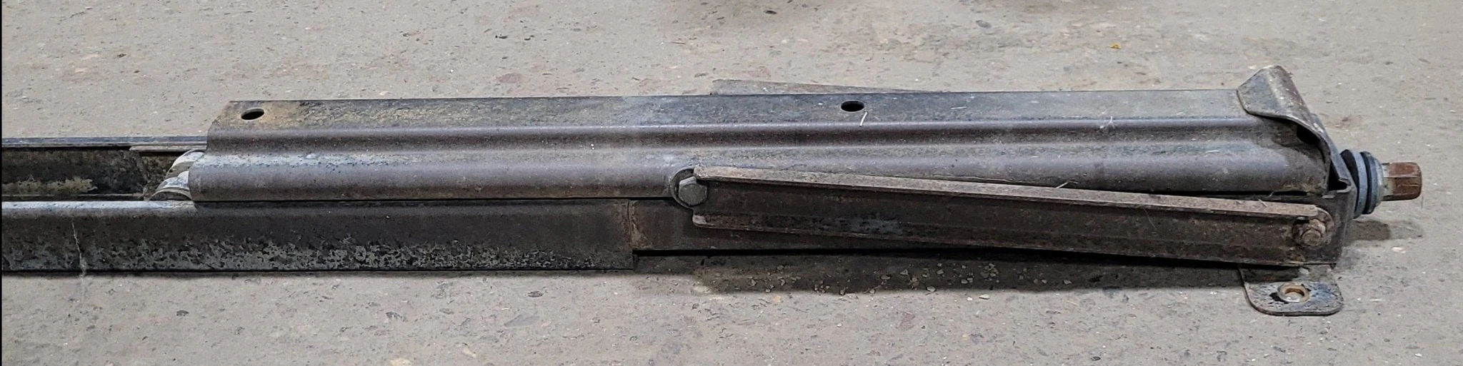Used Telescopic Stabilizer Jack 75 1/2" - Image 6