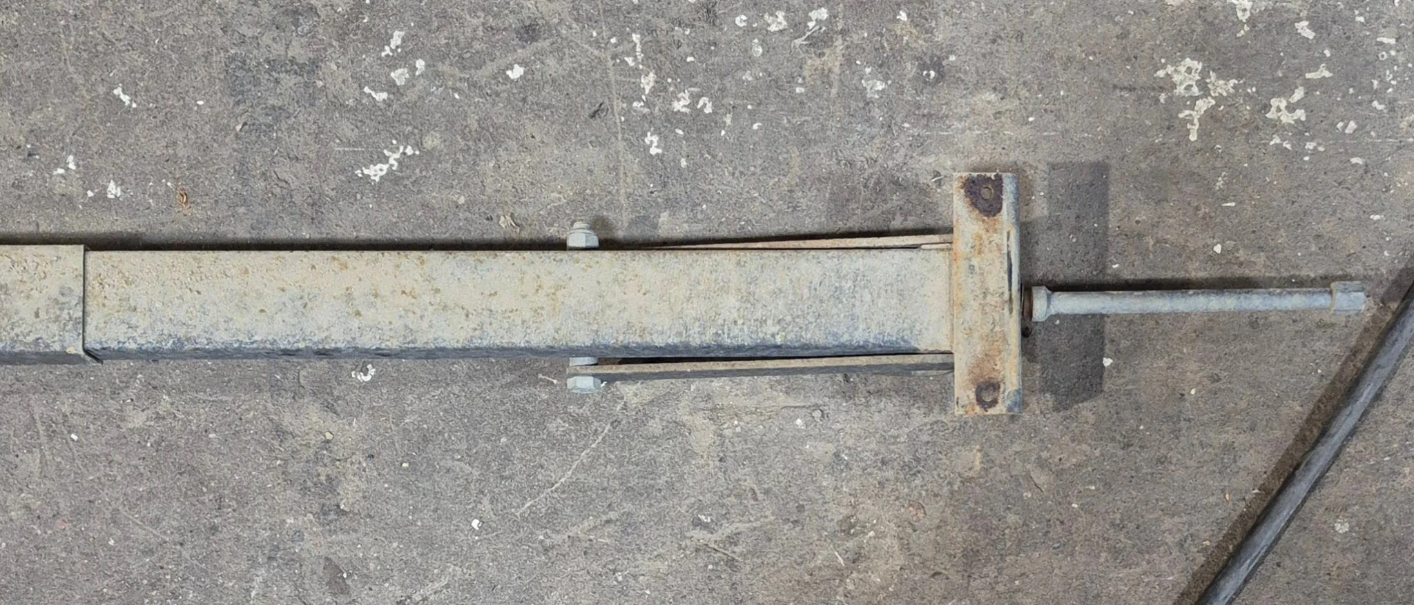 Used Telescopic Stabilizer Jack 79 3/4" - Image 4