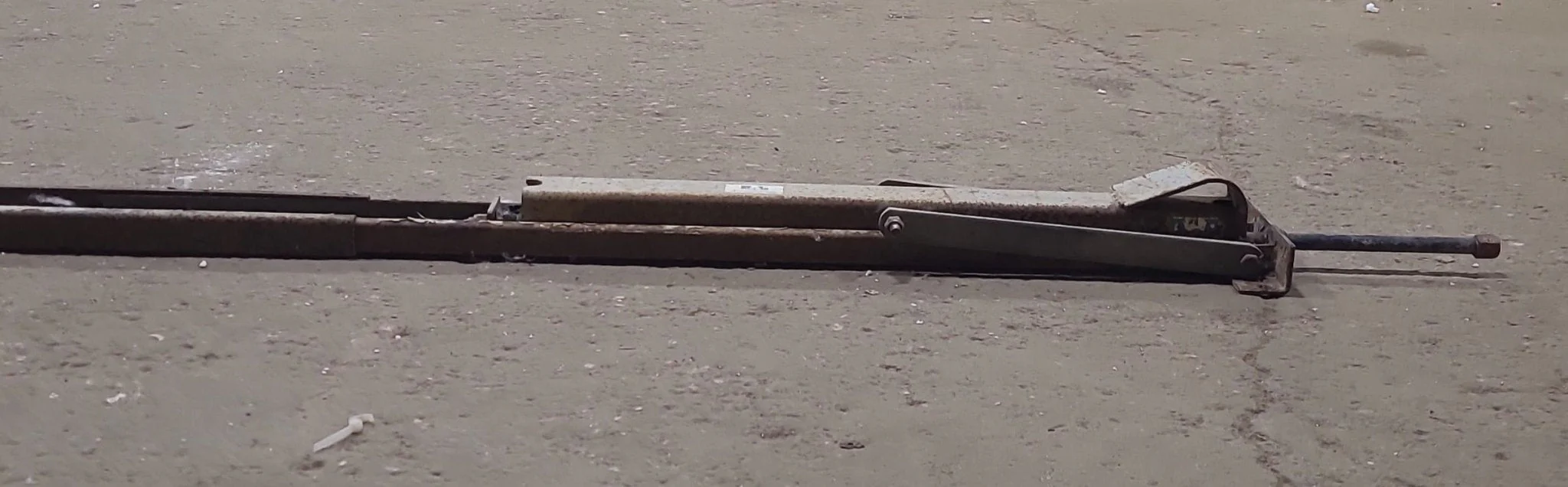 Used Telescopic Stabilizer Jack 85" - Image 3