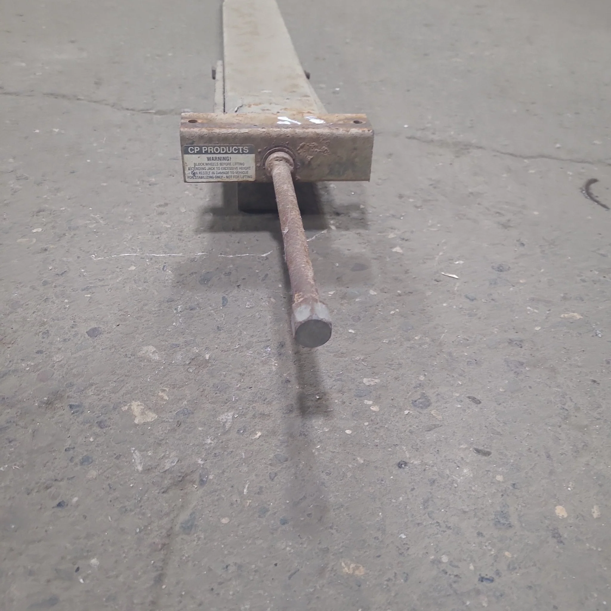 Used Telescopic Stabilizer Jack 89 1/2" - Image 5