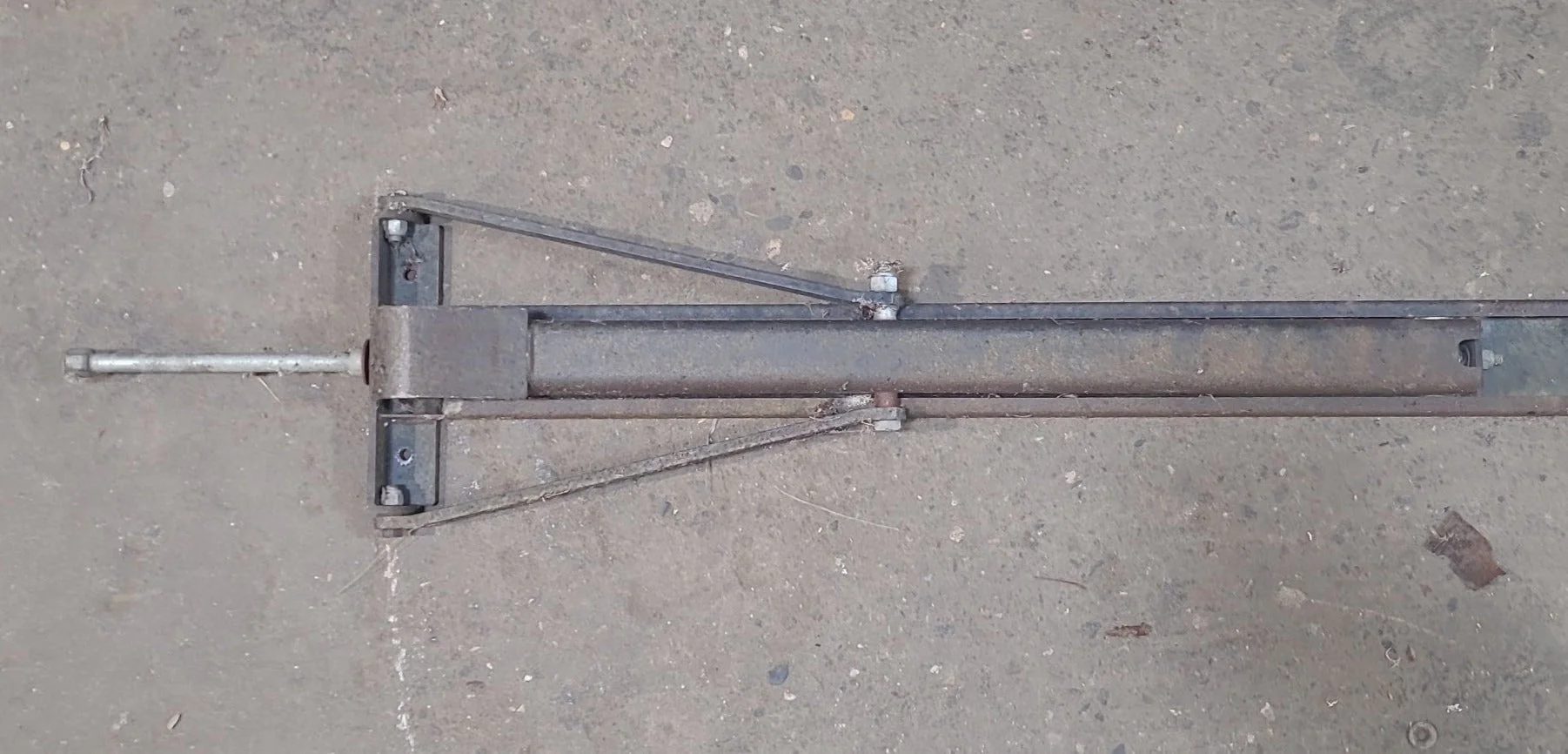 Used Telescopic Stabilizer Jack 90" - Image 7