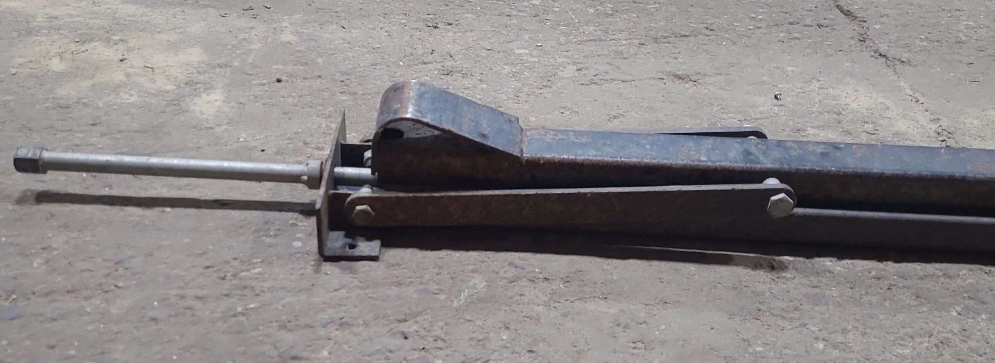 Used Telescopic Stabilizer Jack Narrow Channel - Image 3