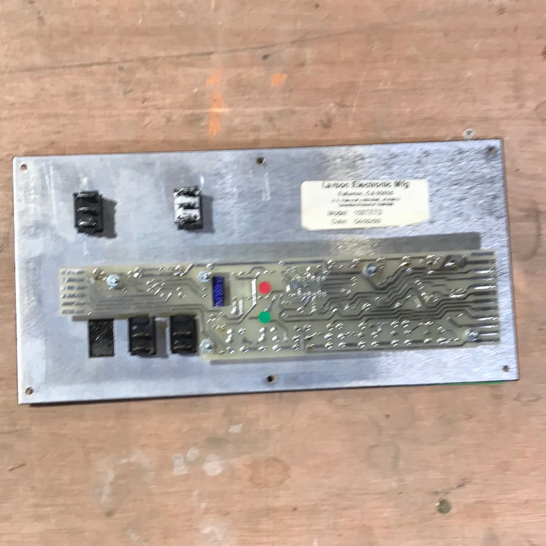 USED TETON HOMES Command Center Slide Out/ Water Heater Ignitor/ Tank Monitor - 102TET3 - Image 2