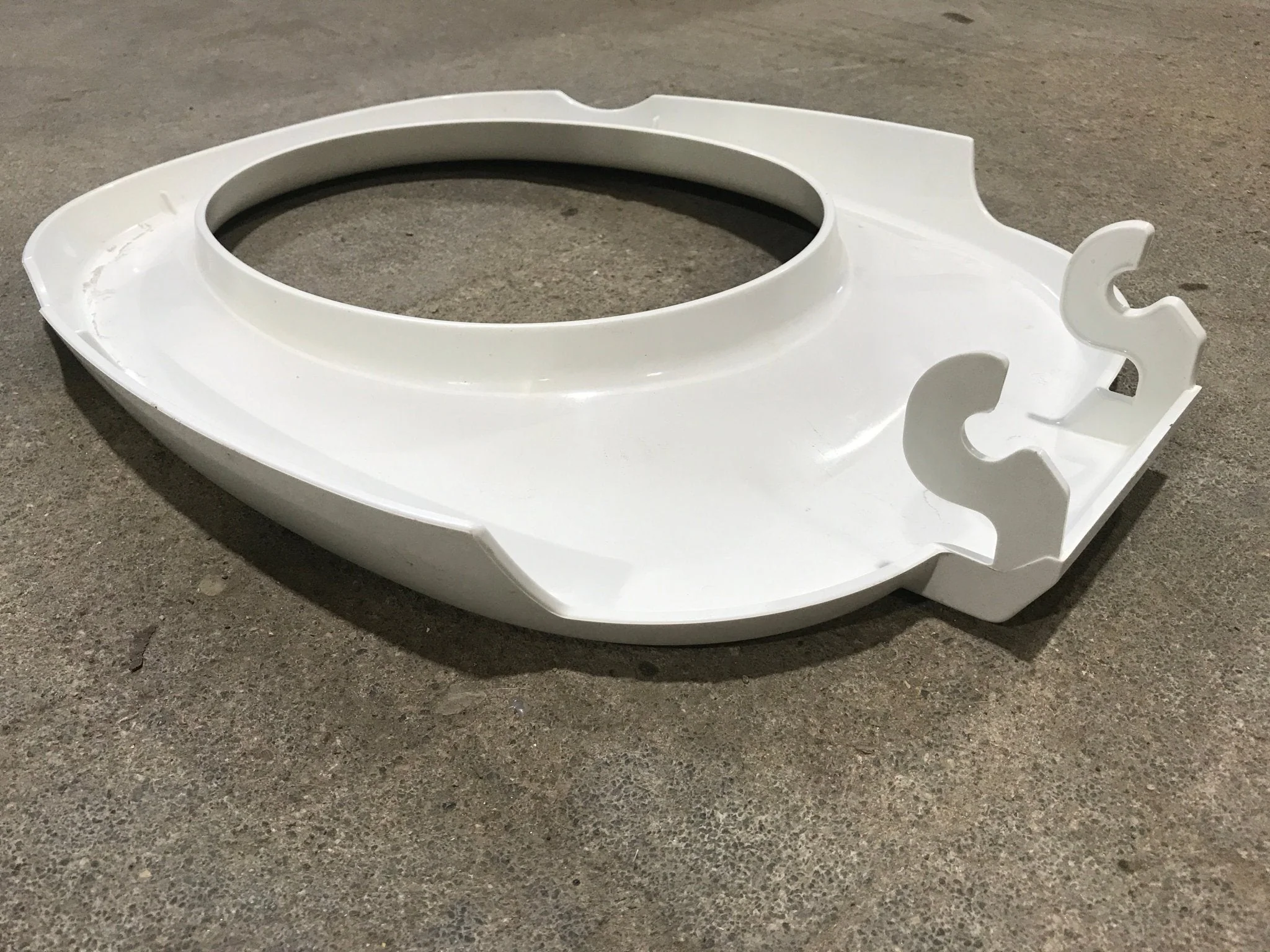 Used Thetford AM IV Toilet Seat Replacement - Seat only, No Cover - Image 3