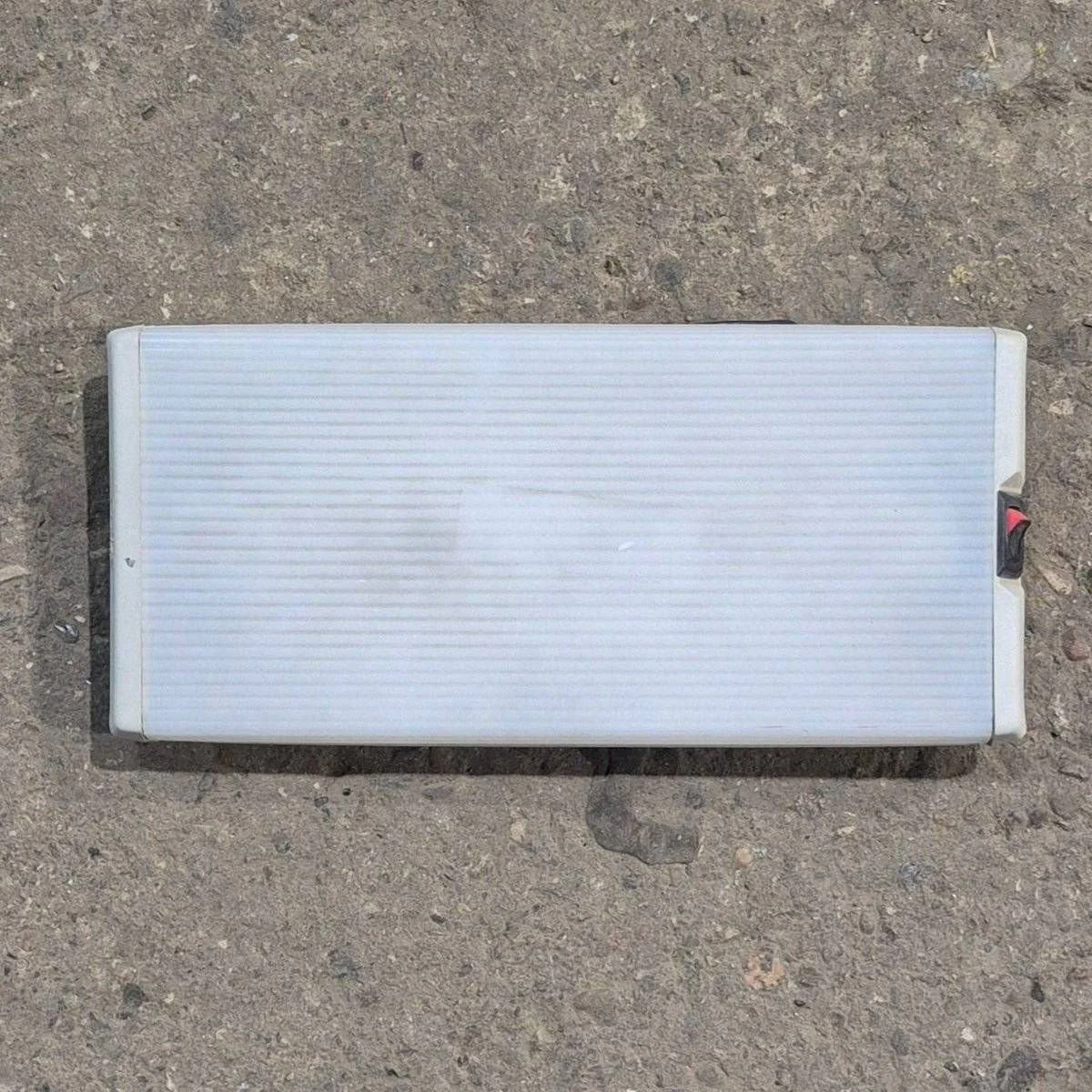 Used Thin-Lite Dual Fluorescent Light Fixture - Model 742