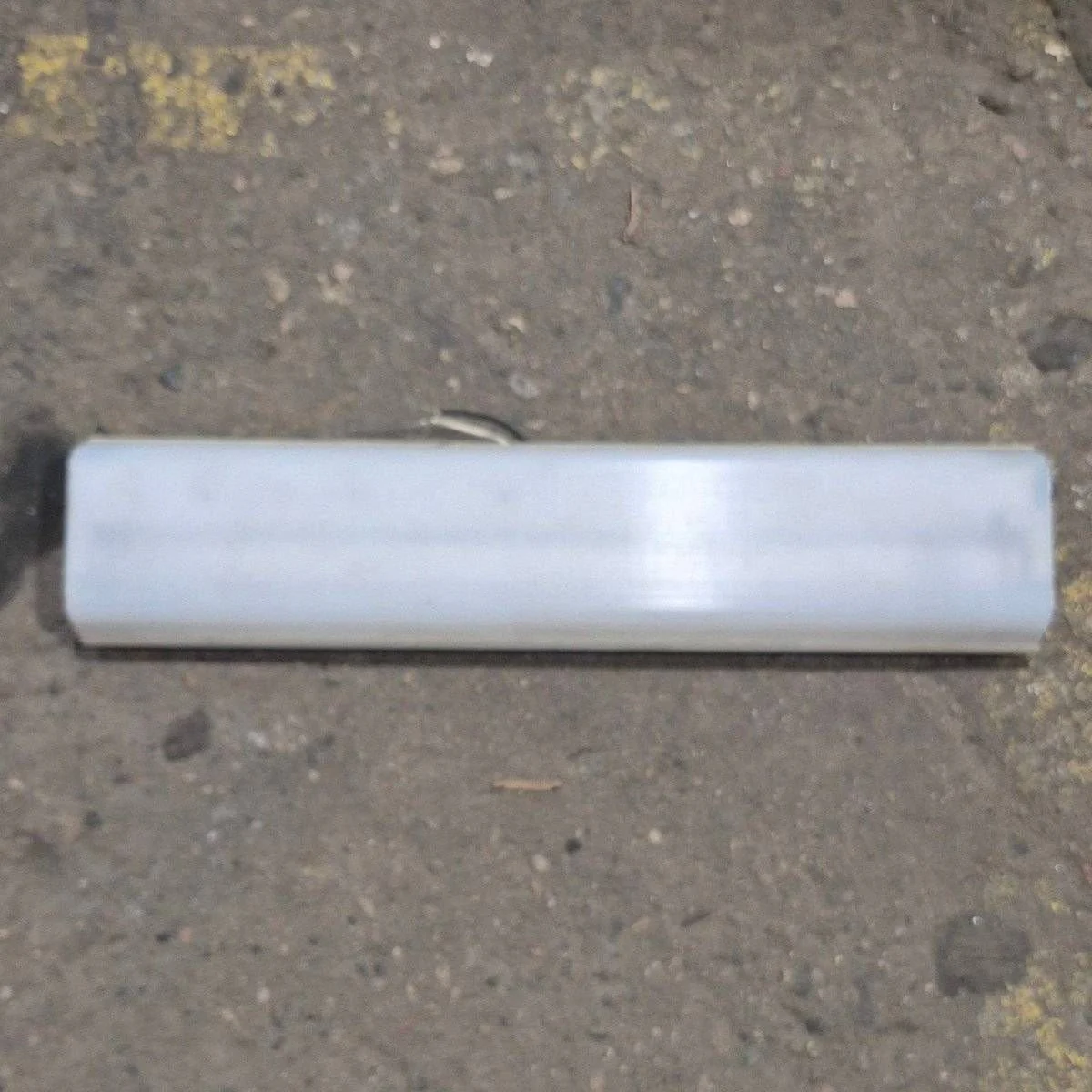 Used Thin-Lite Single Fluorescent Light Fixture - Model 115
