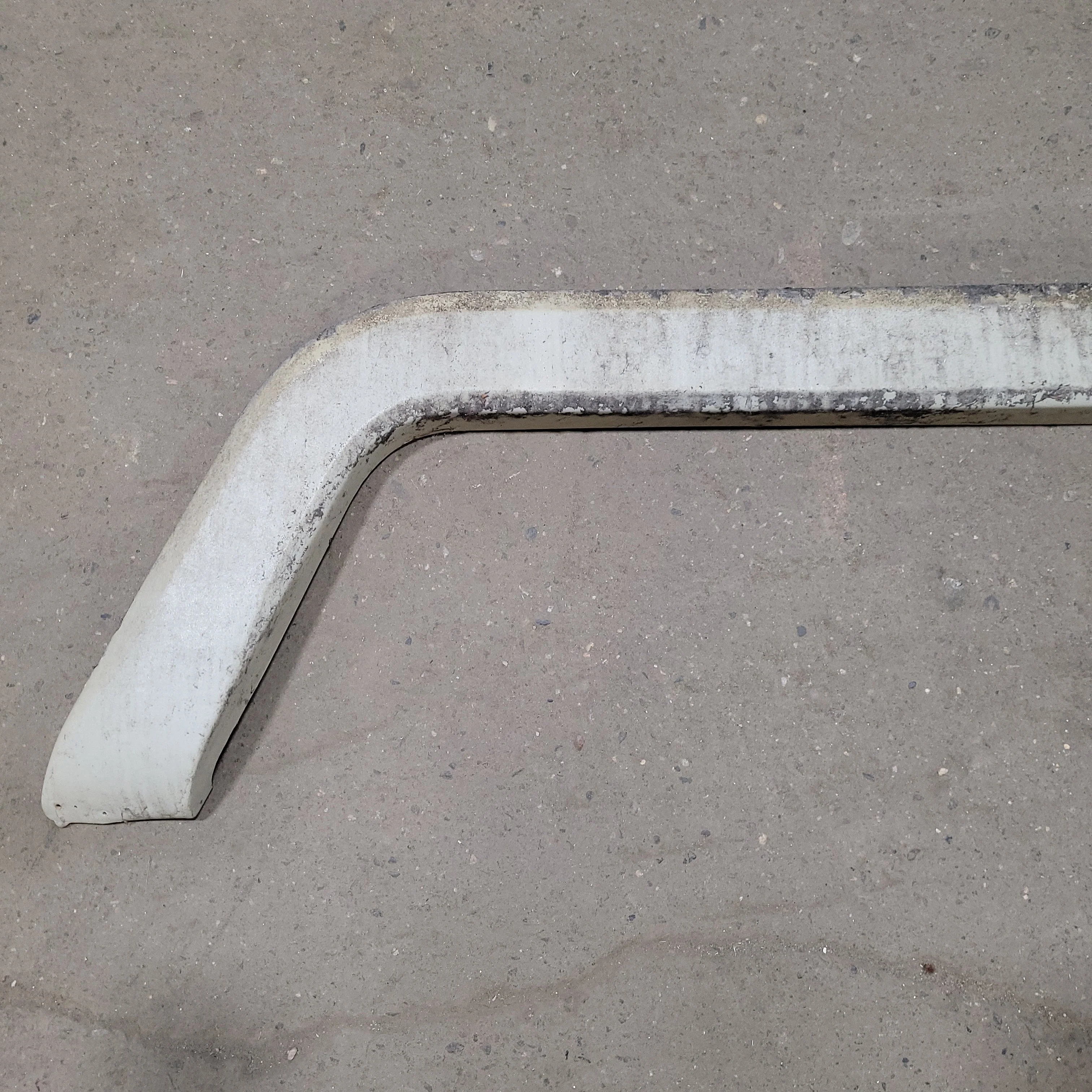 Used Trail-Lite Fender Skirt 47 1/2" X 17" - Image 2