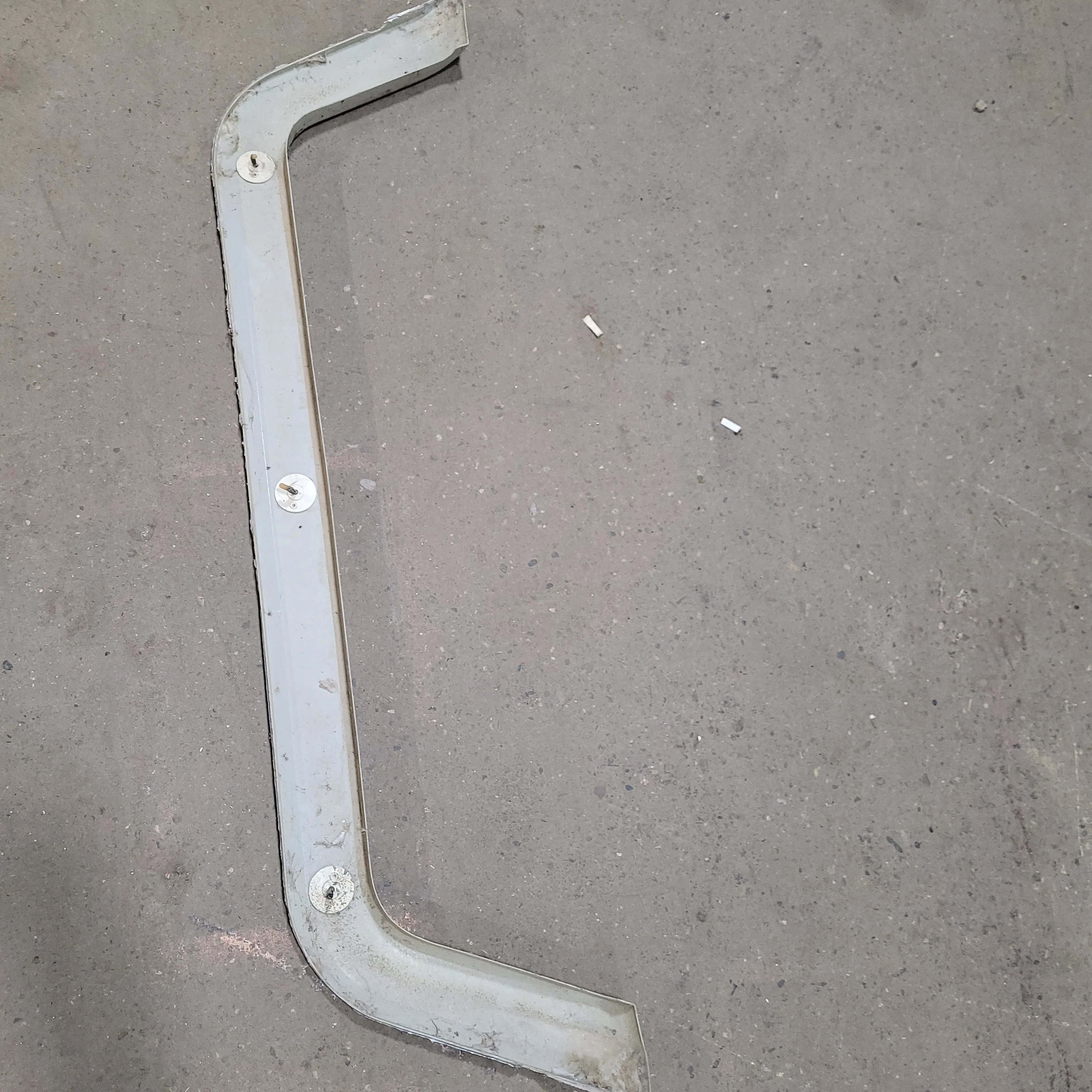 Used Trail-Lite Fender Skirt 47 1/2" X 17" - Image 5