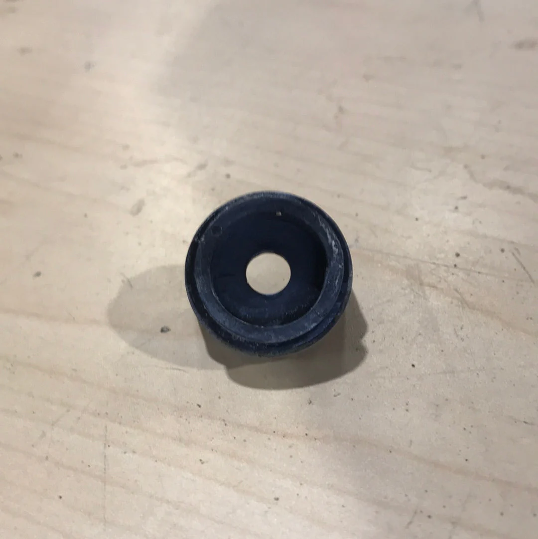 Used U-shaped Cradle for Standoff Assembly - Image 4