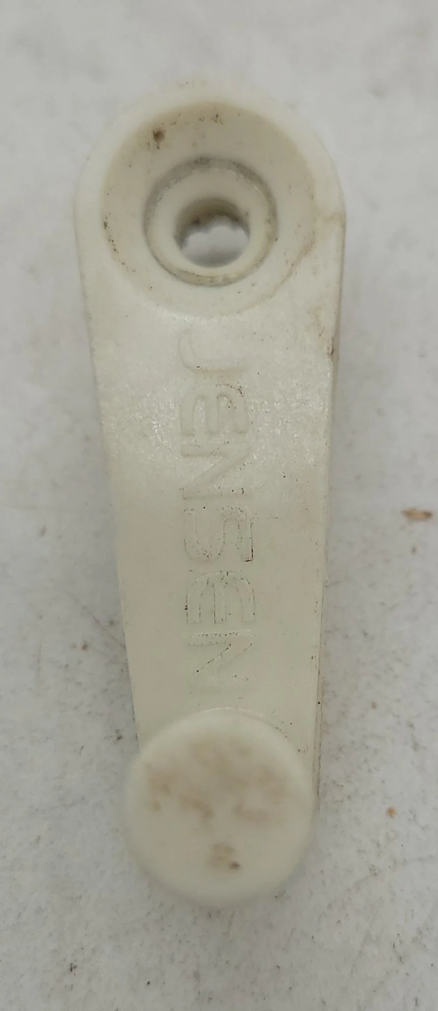 Used Vent Hatch Winder Handle- White - Image 3