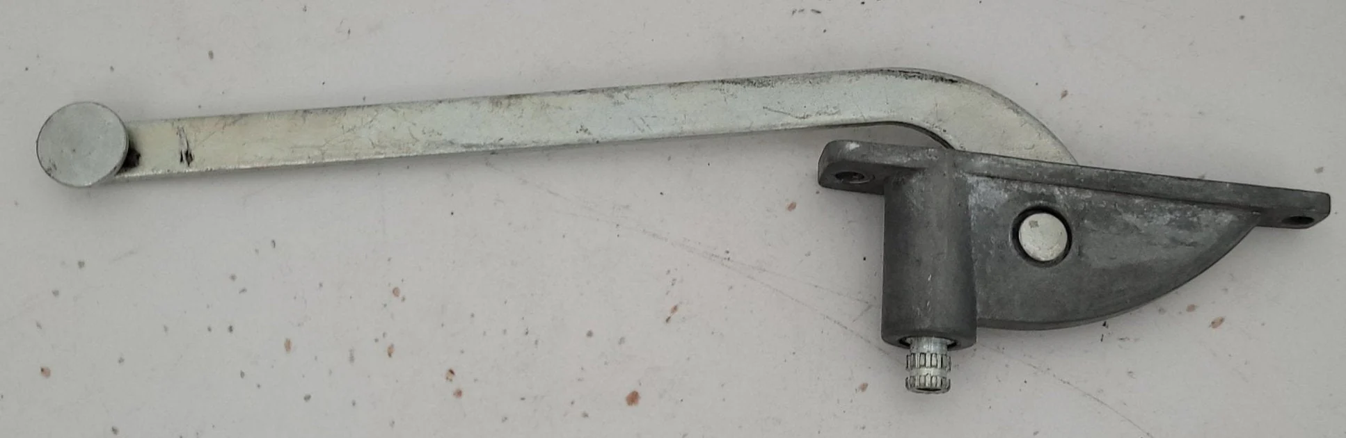 Used Vent Lift Mechanism 6" Arm 3" Hole Center