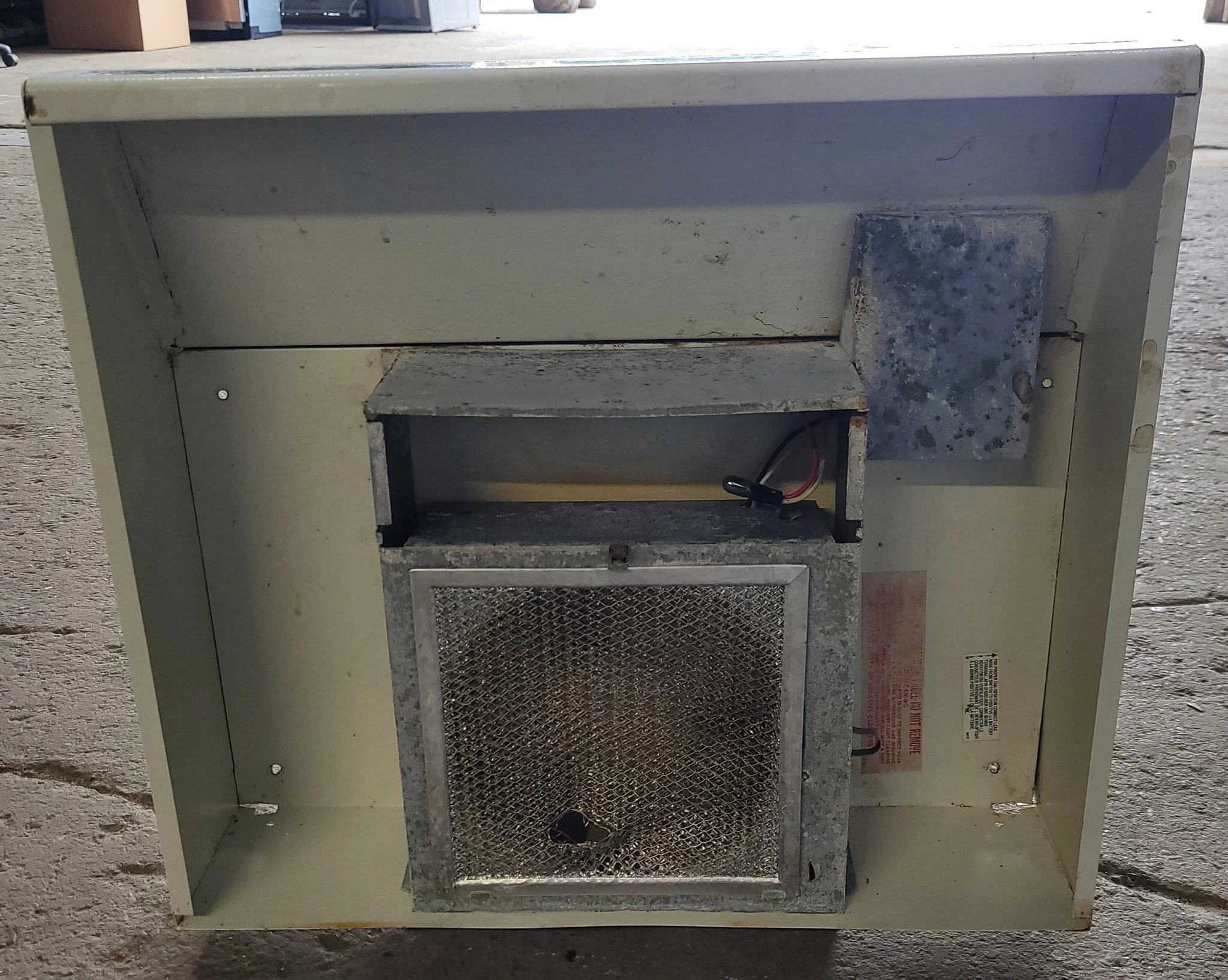 Used Ventline RV Range Hood Fan CC317-2 - Image 2