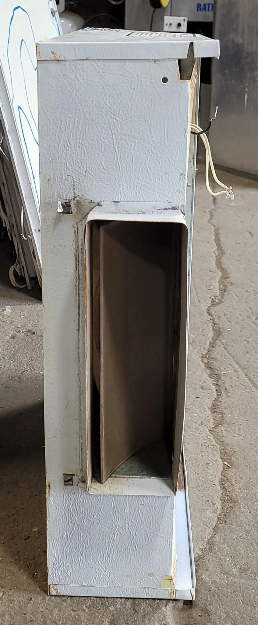 Used Ventline RV Range Hood Fan CC317-2 - Image 6