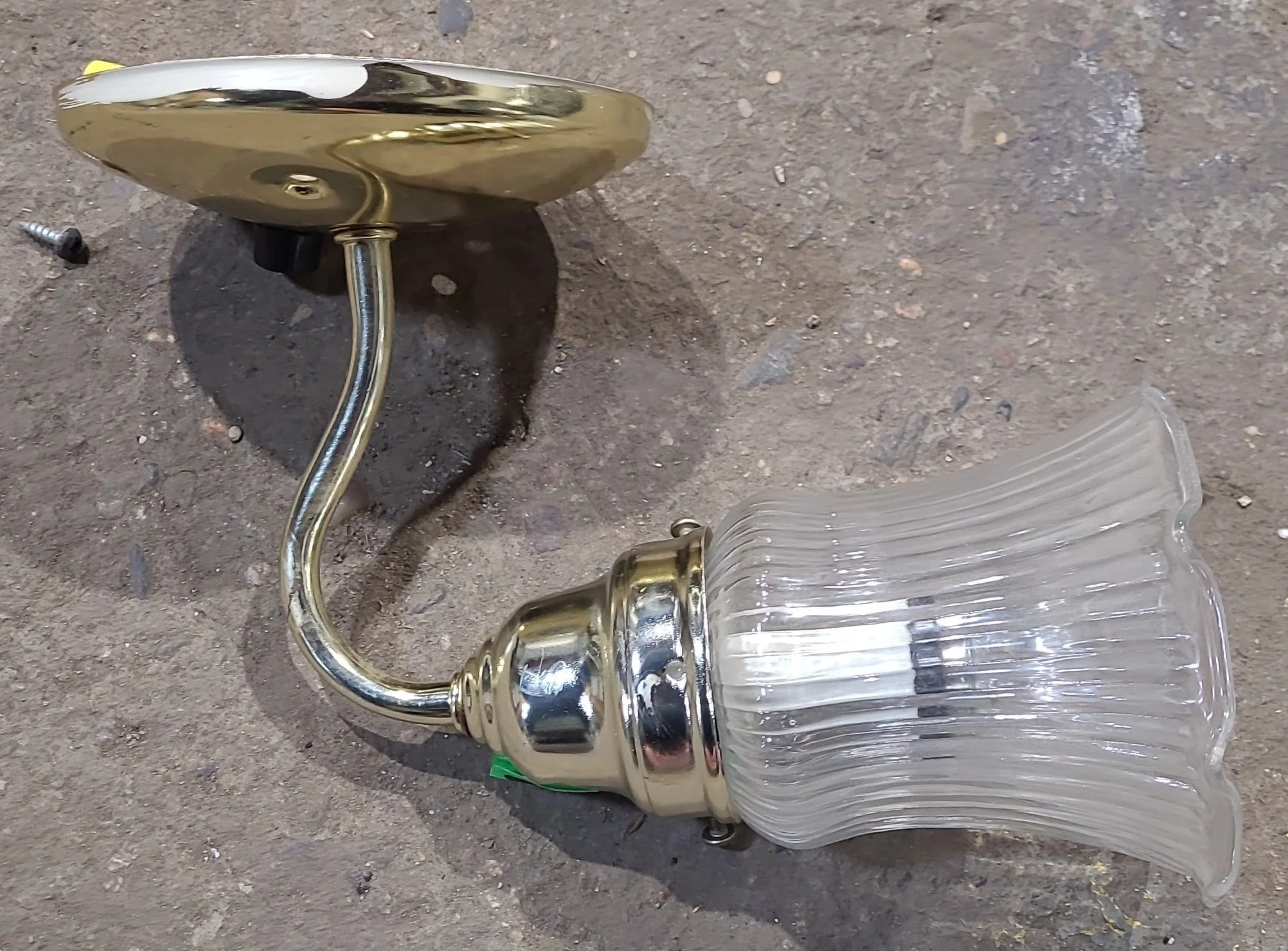 Used Wall Mount Light - Image 2