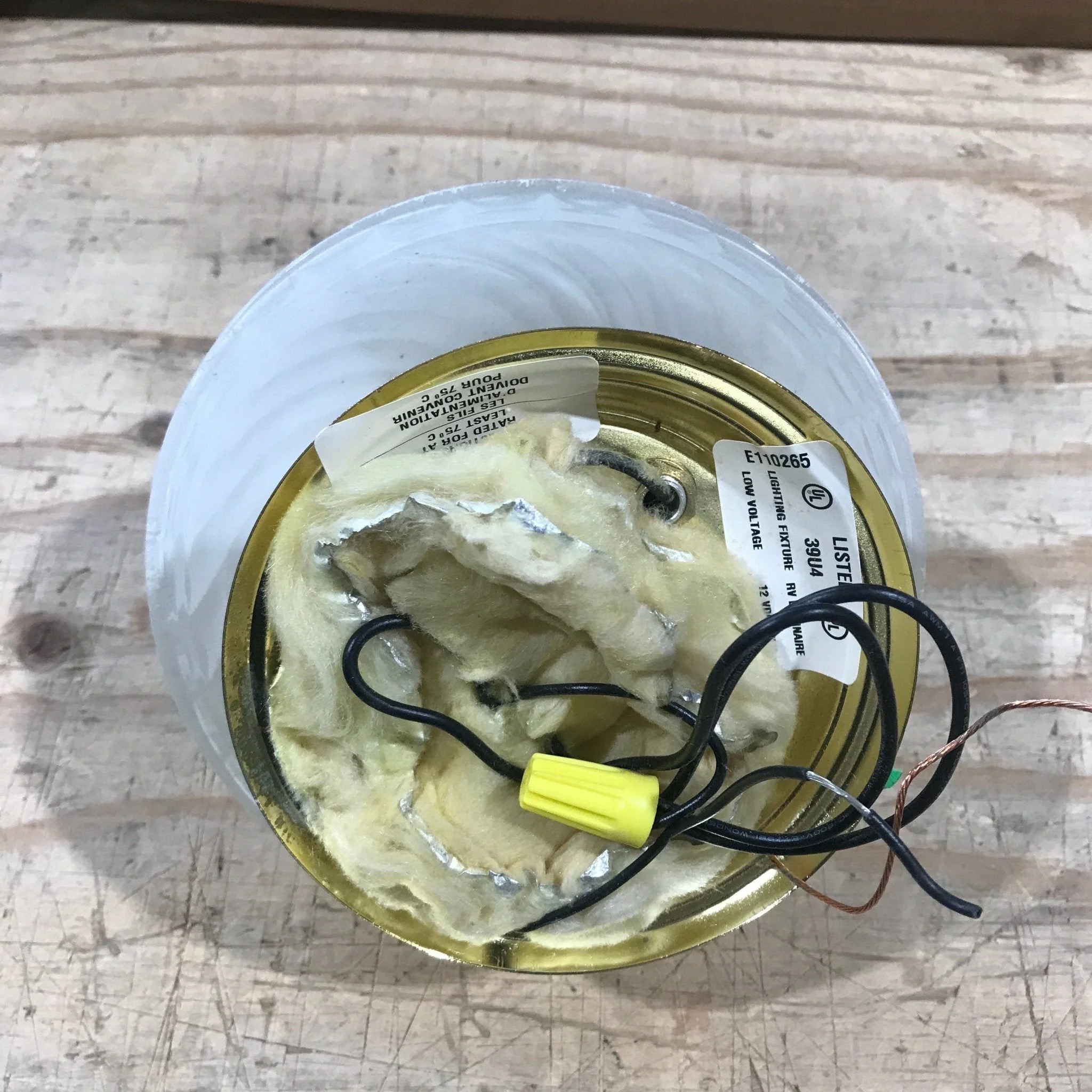 Used Wall Mount Light with Switch - Image 3