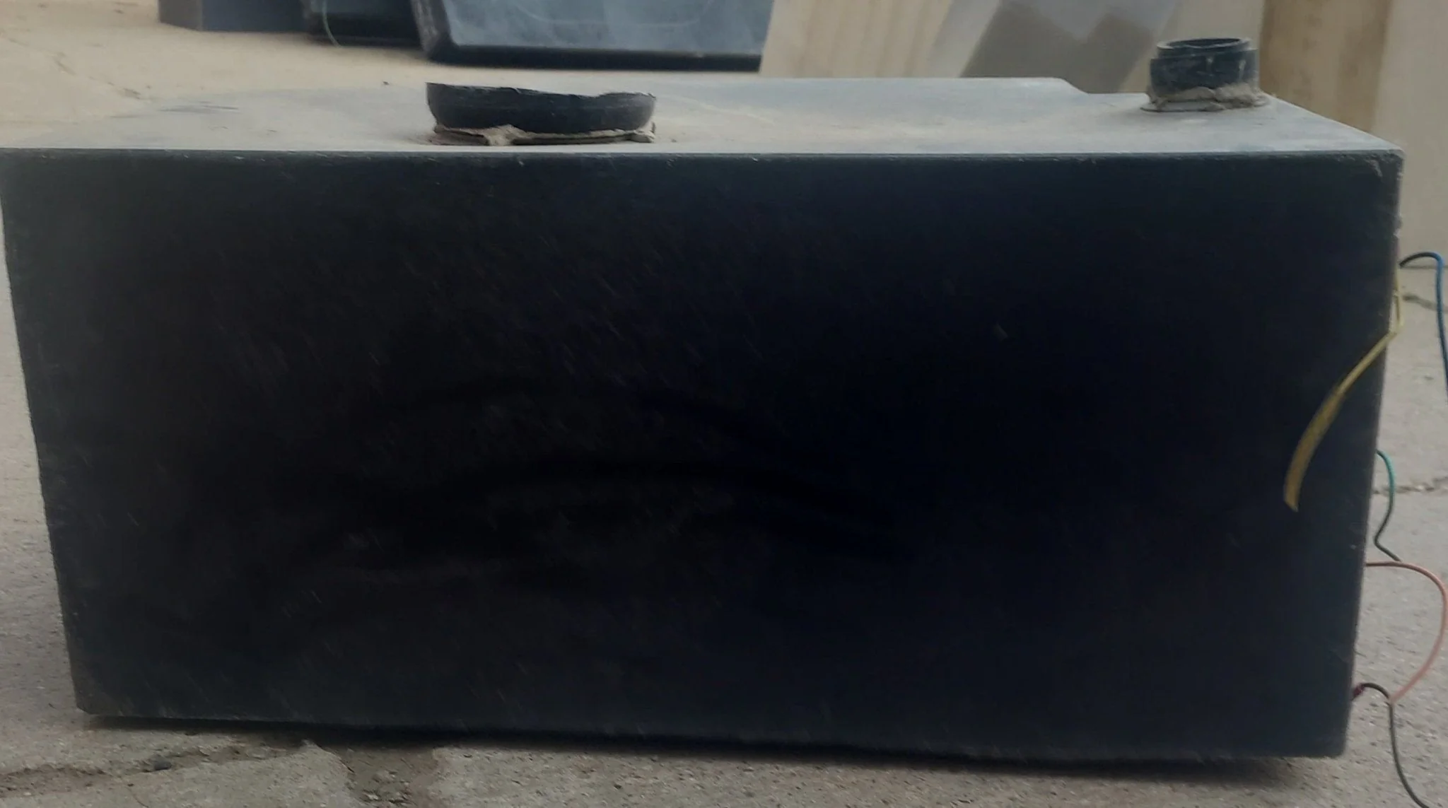 Used Waste/ Black Water Tank 24 1/2" X 16" X 11 3/4" - Image 6