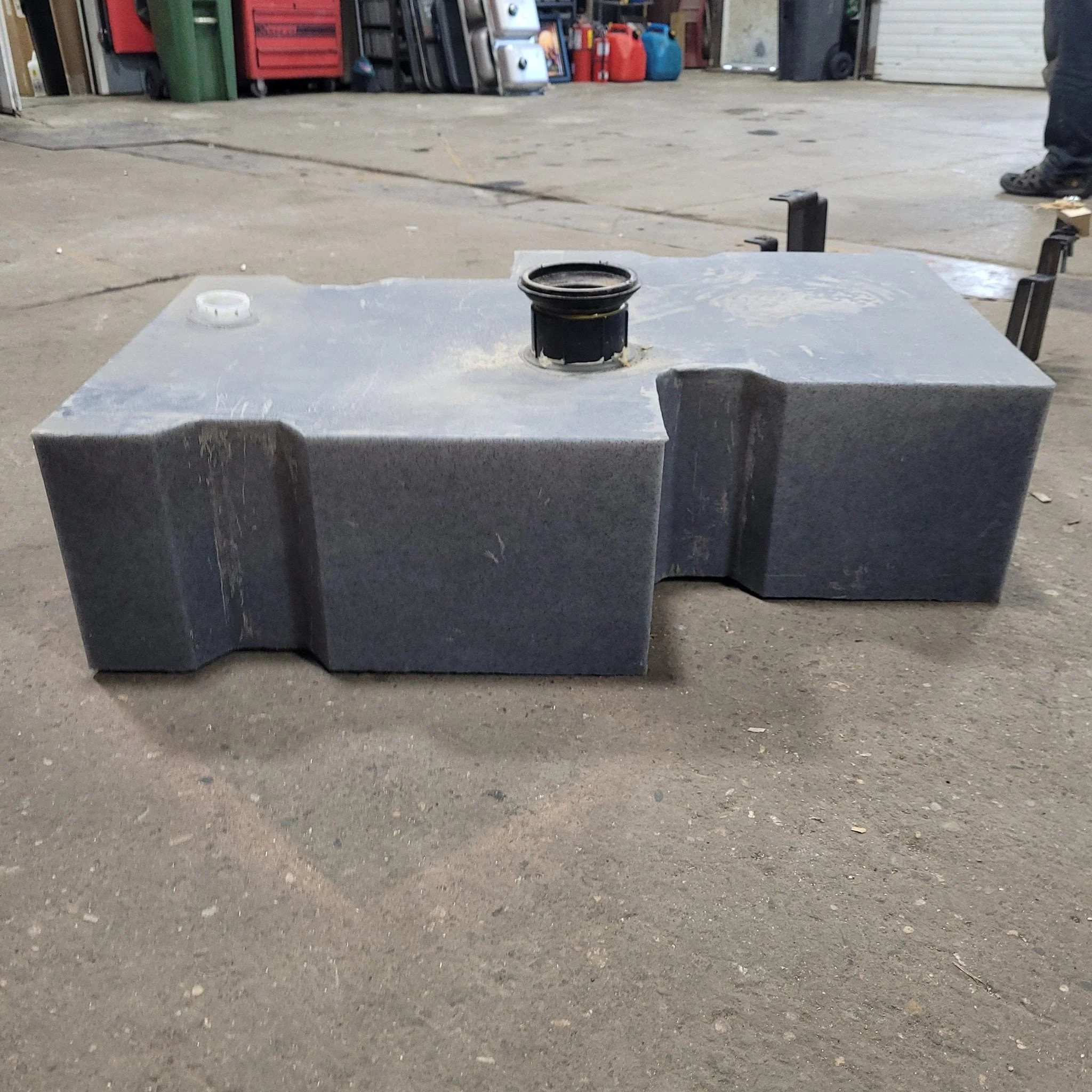 Used Waste/ Black Water Tank 36" x 25 1/4" x 10" - Image 3