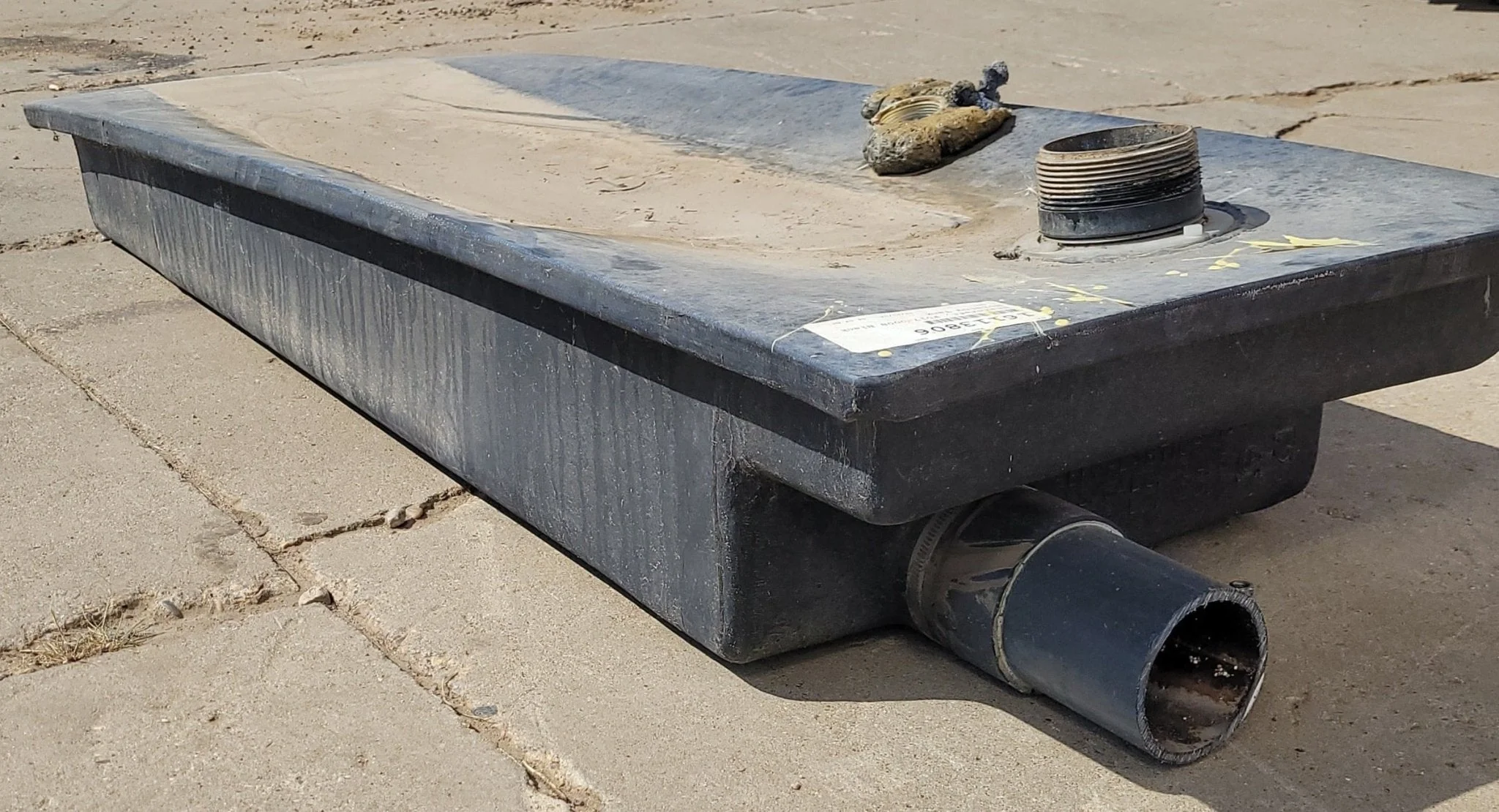Used Waste/ Black Water Tank 52 3/4" X 20" X 8 7/8" - Image 3