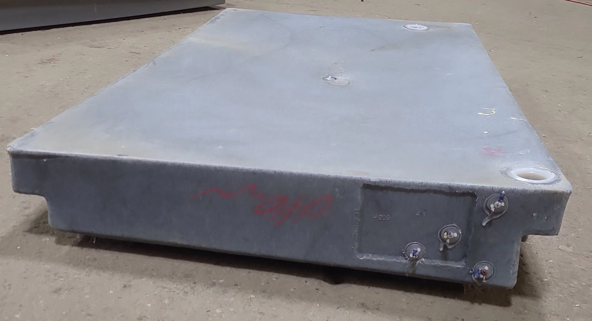 Used Waste/ Grey Water Tank 56" X 32 1/4" X 7" - Image 2