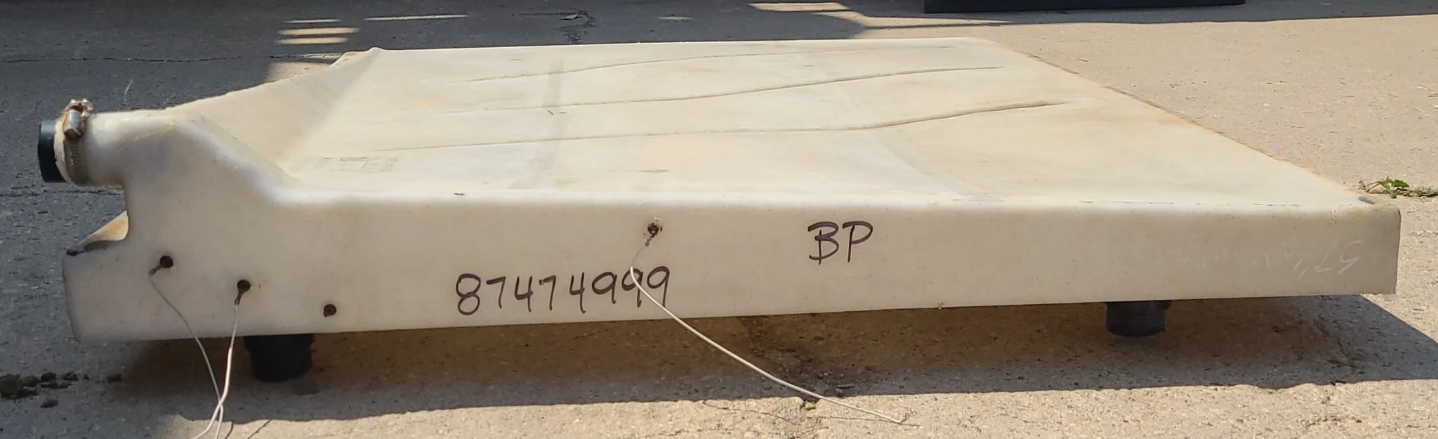 Used Waste/ Grey Water Tank 57 1/2" X 41 1/2" X 7" - Image 3