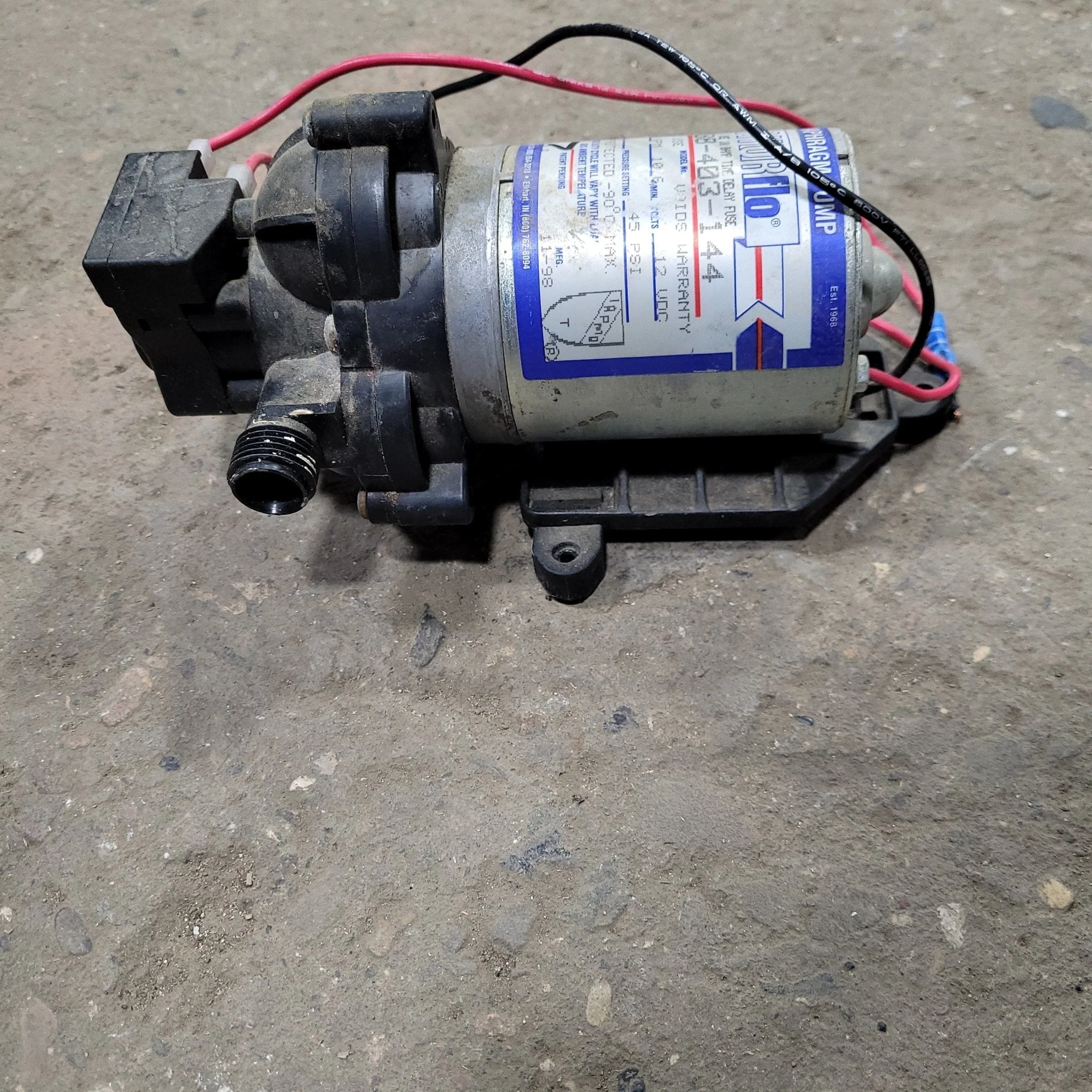 Used SHUR-FLO Water Pump - 2088-403-144 - Image 3