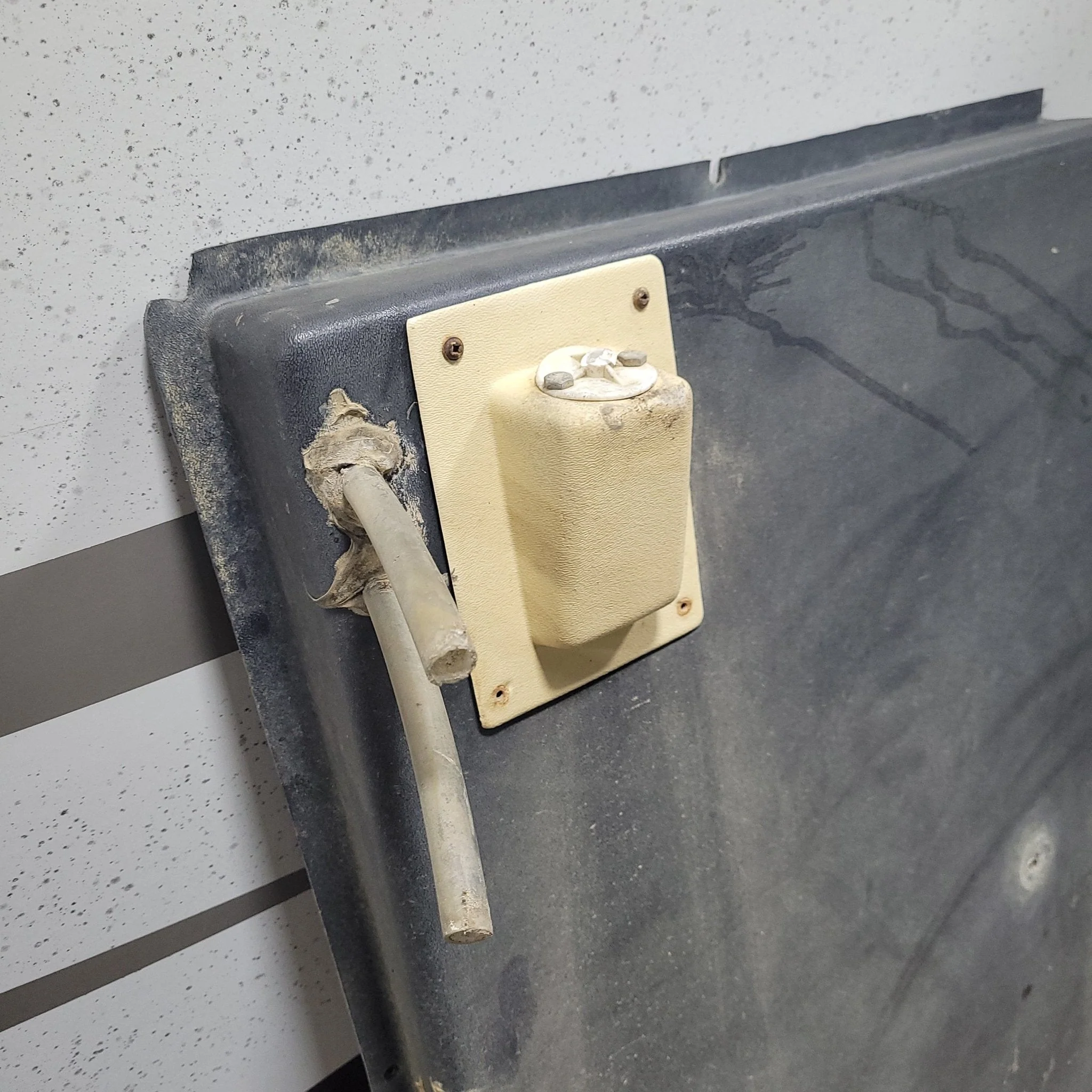 Used Water Tank Protector Cover 25 1/2” x 69” x 3” - Image 4