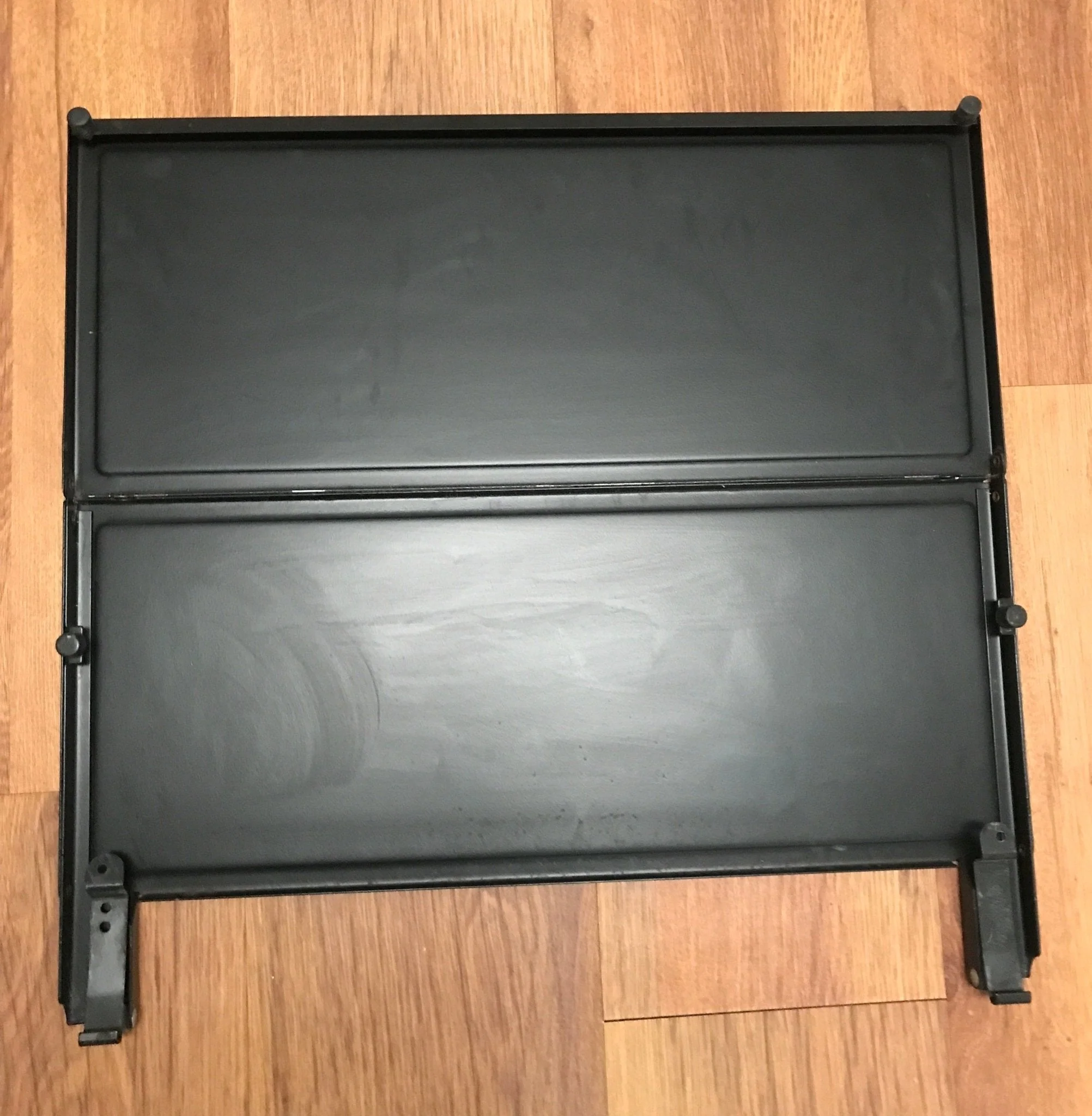 Used Wedgewood/Atwood Stove Bi fold Cover for R2137BGP - Image 2
