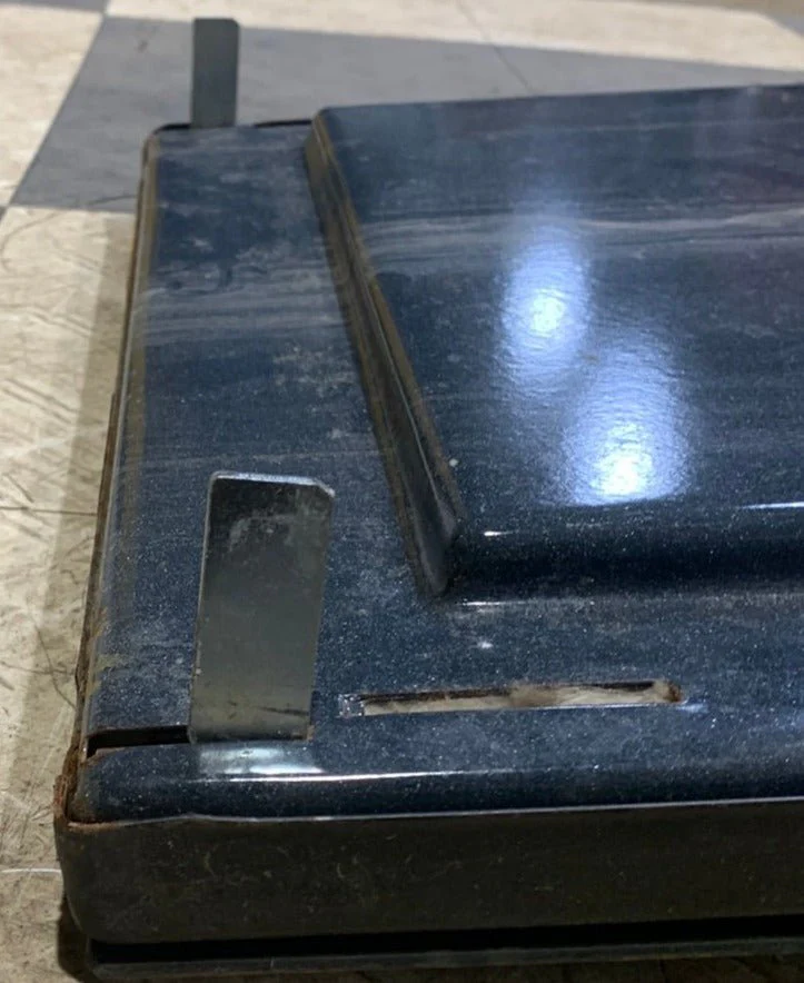 Used Atwood/ Wedgewood Oven Door, Has Glass Front Panel - 19" X 16 1/2" - Image 3
