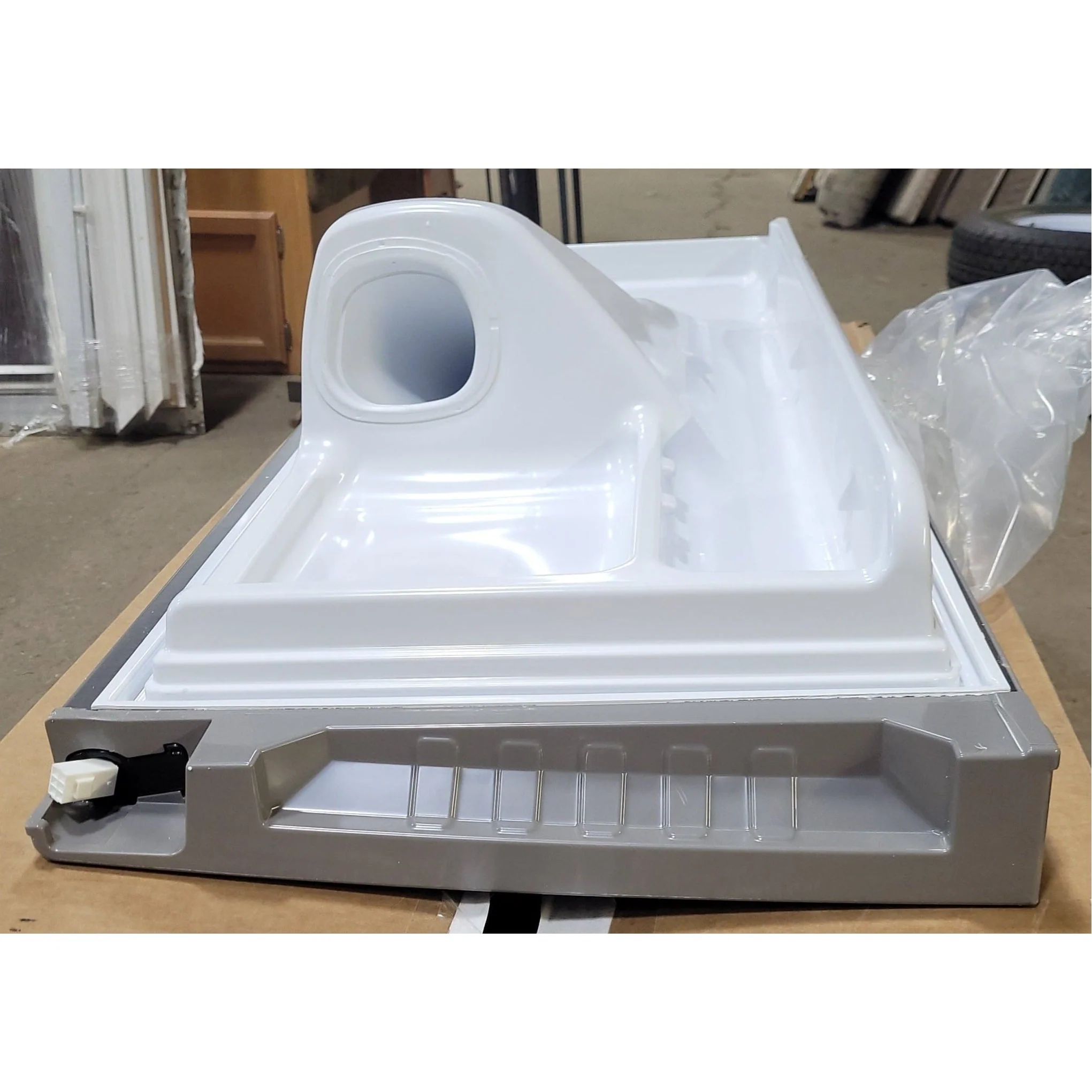 Used Whirlpool Fridge Door (PART NUMBER W11104468) - Image 4