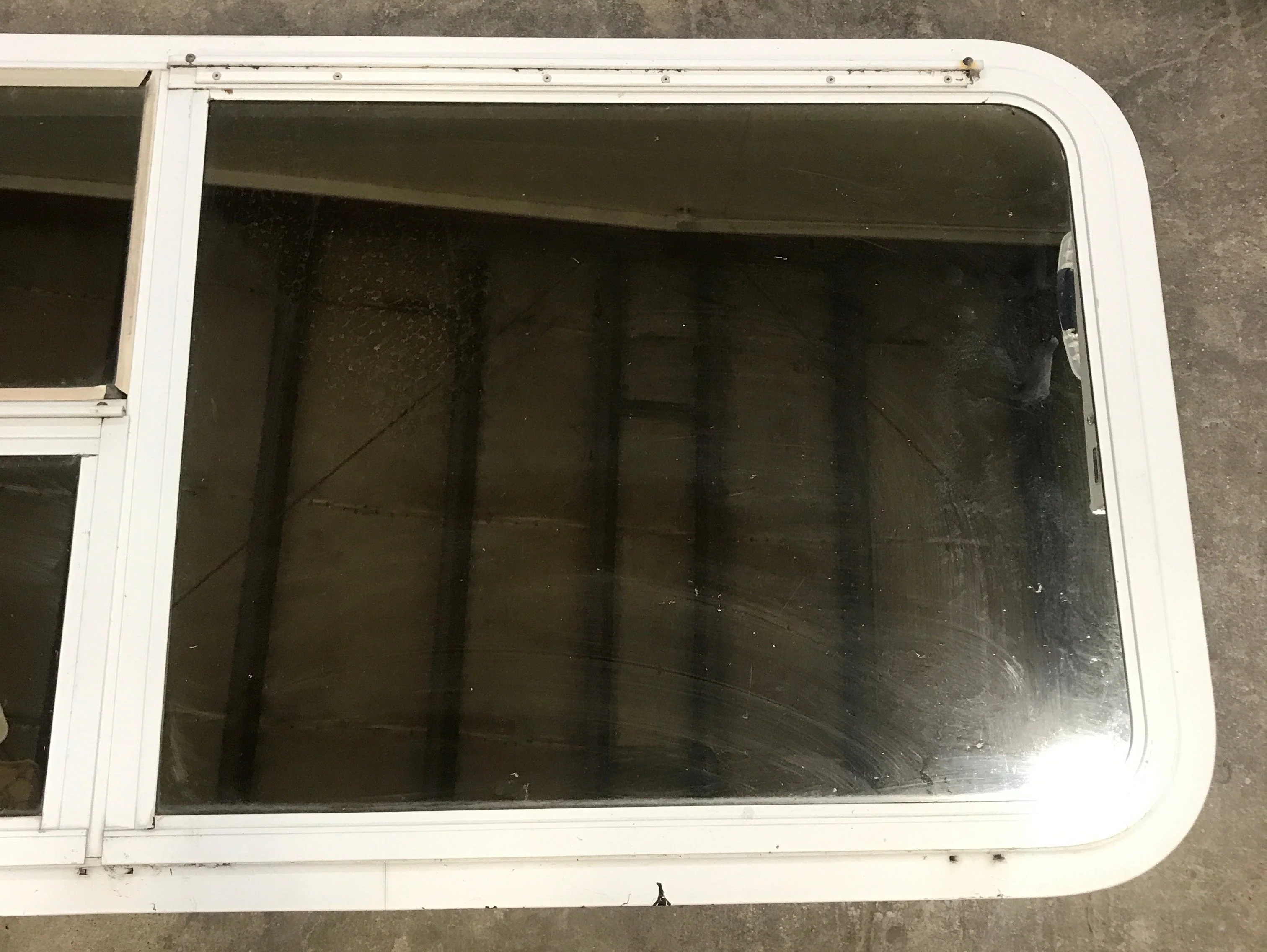Used White Emergency Opening Window : 47 1/2" W x 21 1/2" H x 2" D - Image 3
