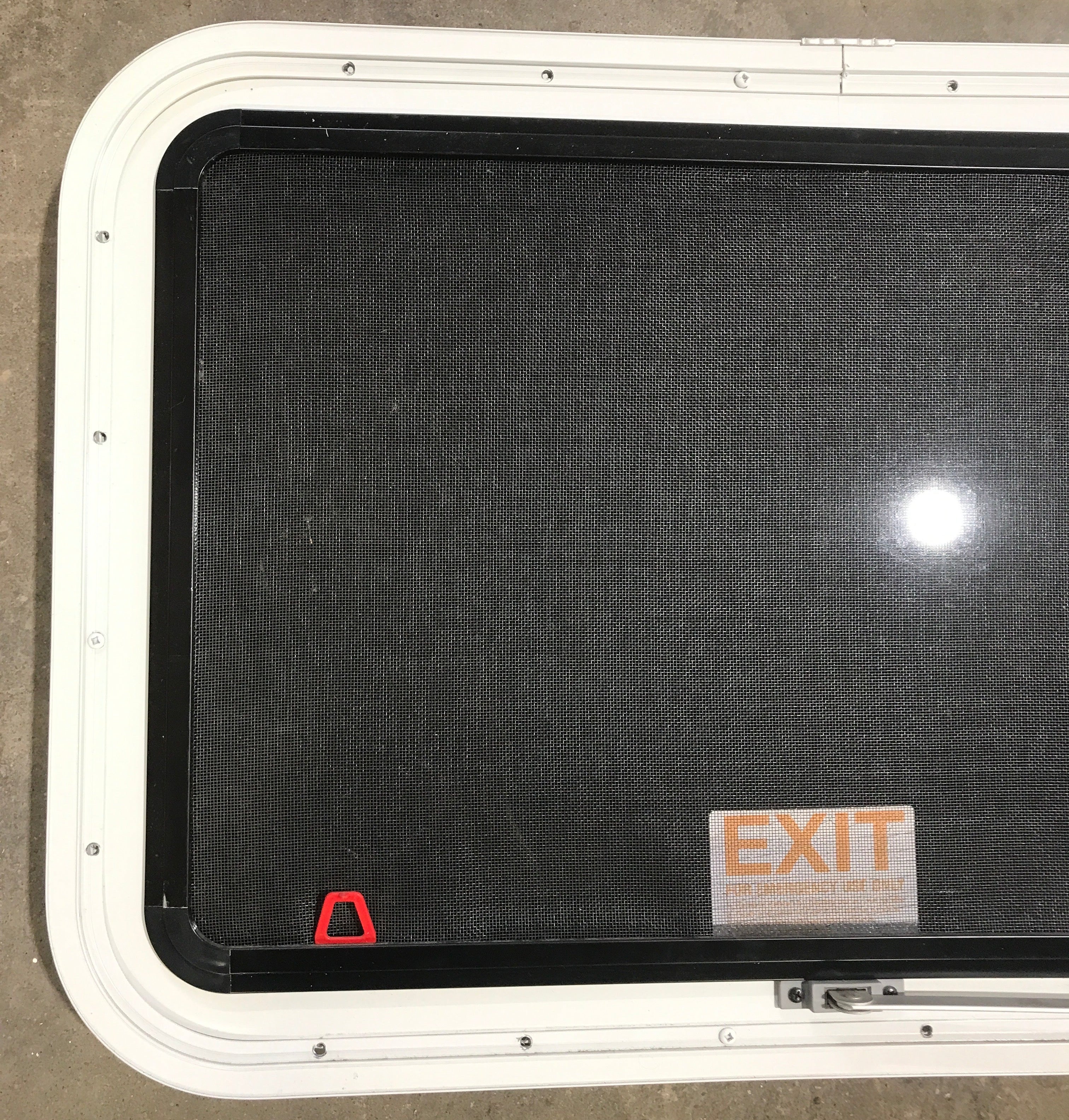 Used White Radius Emergency Opening Window : 29 1/2" W x 19 1/2" H x 1 7/8" D - Image 5