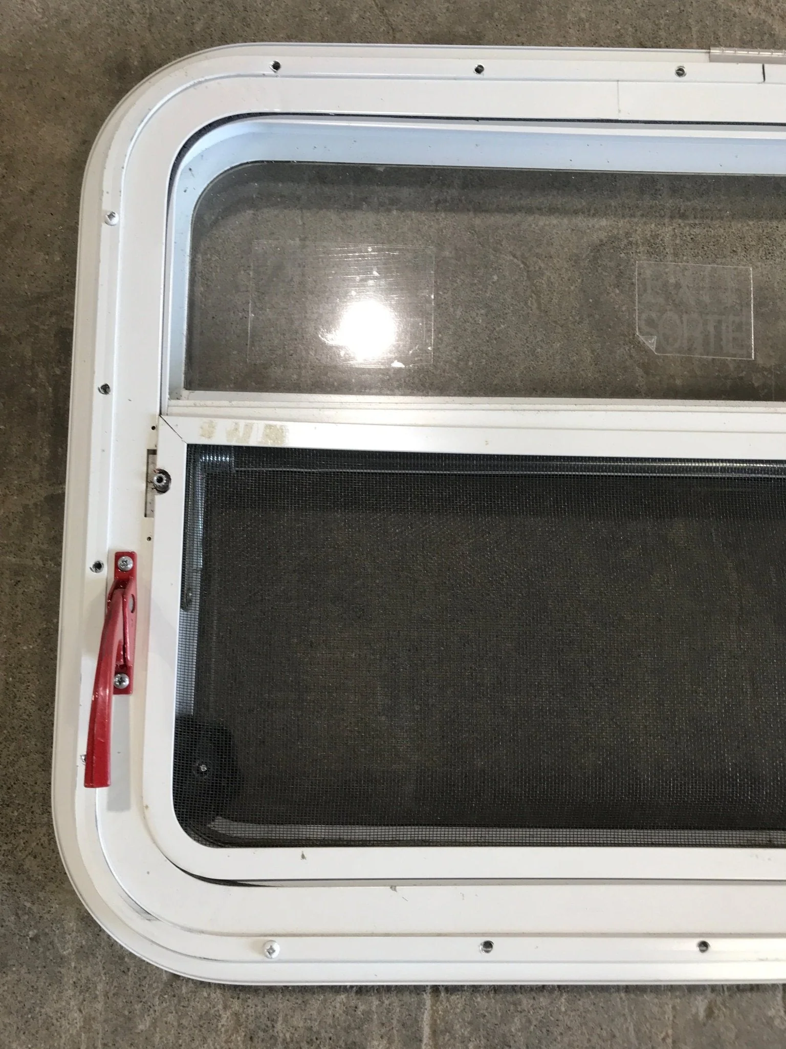 Used White Radius Emergency Opening Window : 29 1/4" W x 19 1/2" H x 1 1/2" D - Image 5