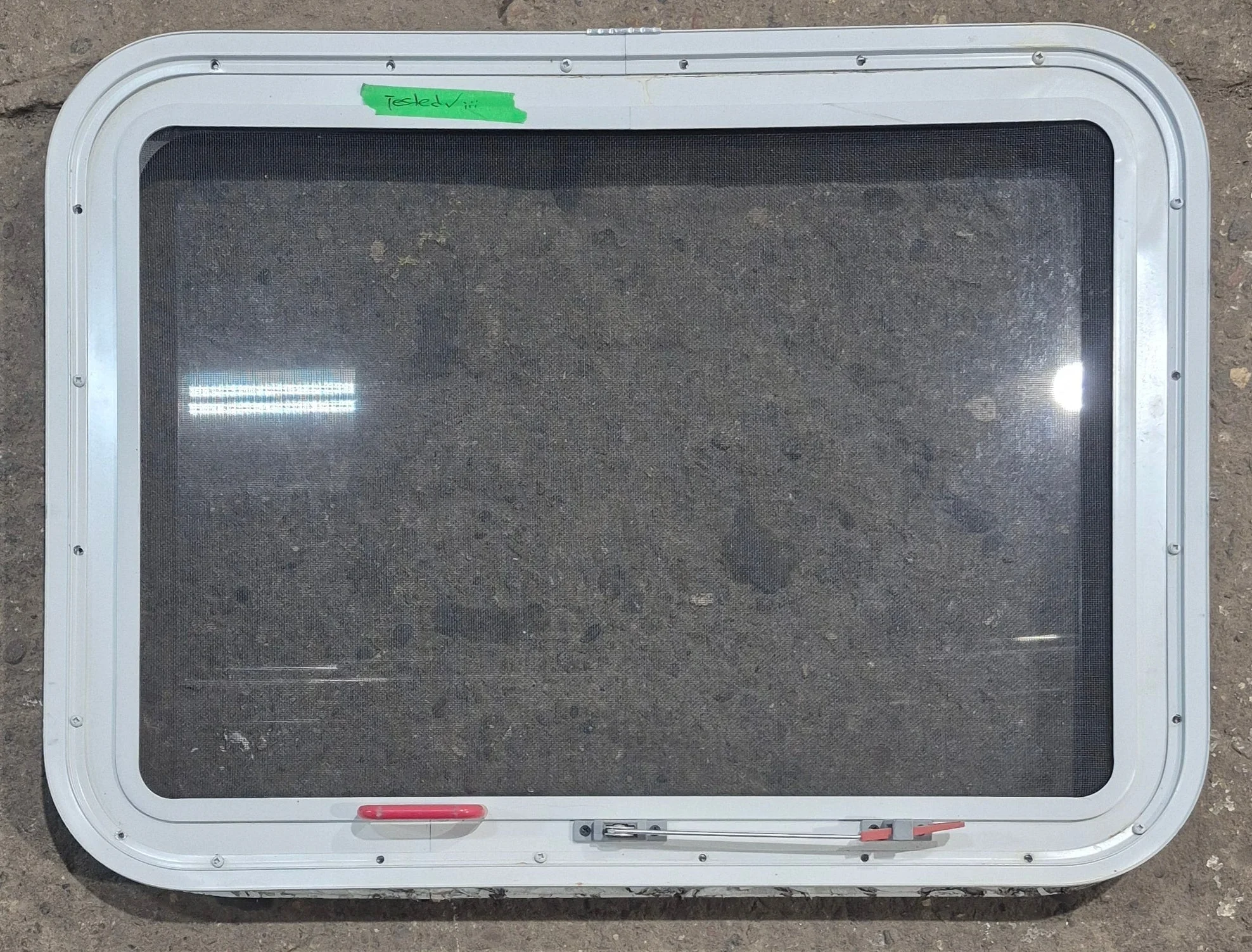 Used White Radius Emergency Opening Window : 29 1/4" W x 21 1/4" H x 1 7/8" D - Image 6