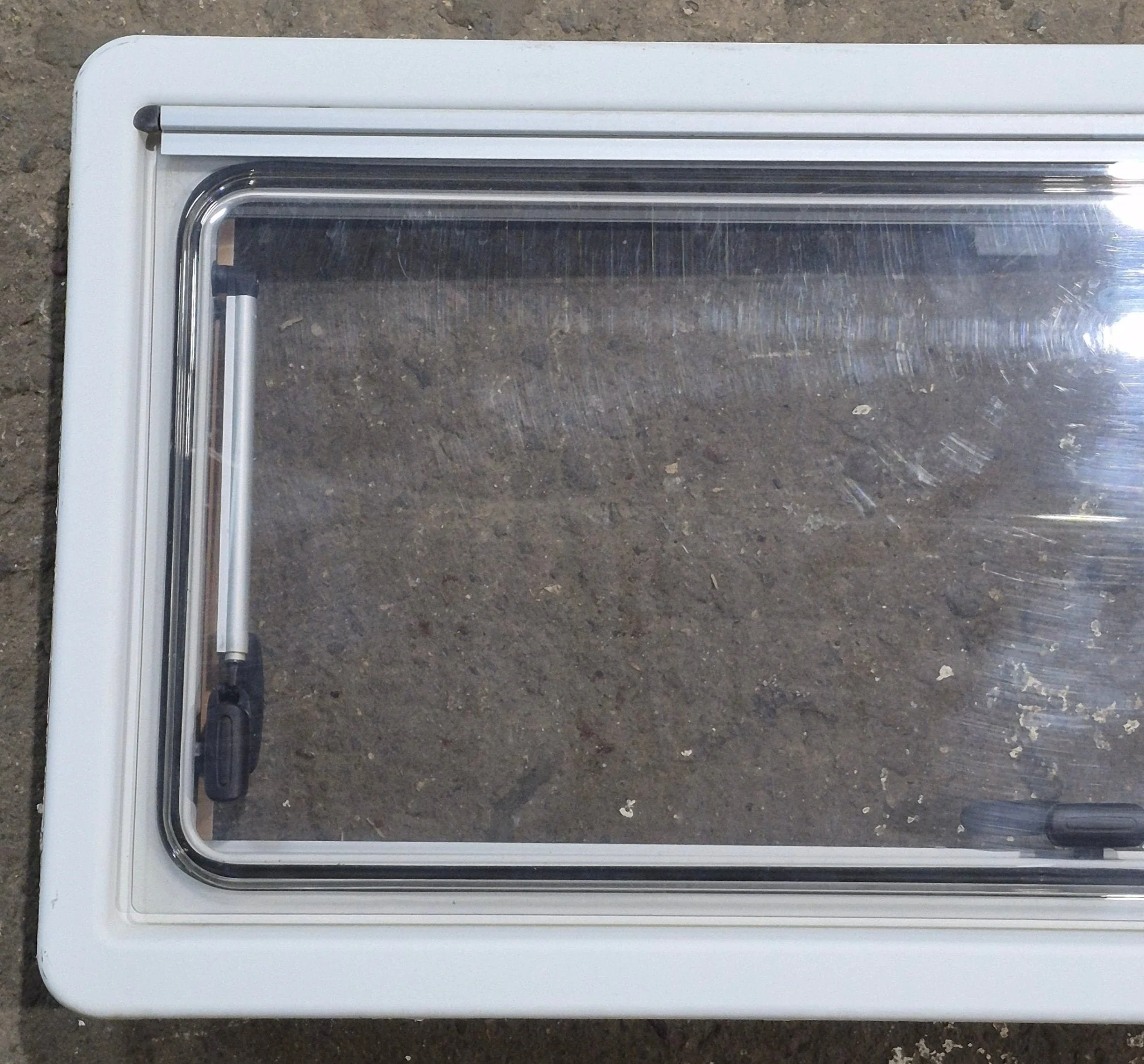 Used White Radius Emergency Opening Window : 34 3/4" W x 16 7/8" H x 1 1/8" D - Image 2