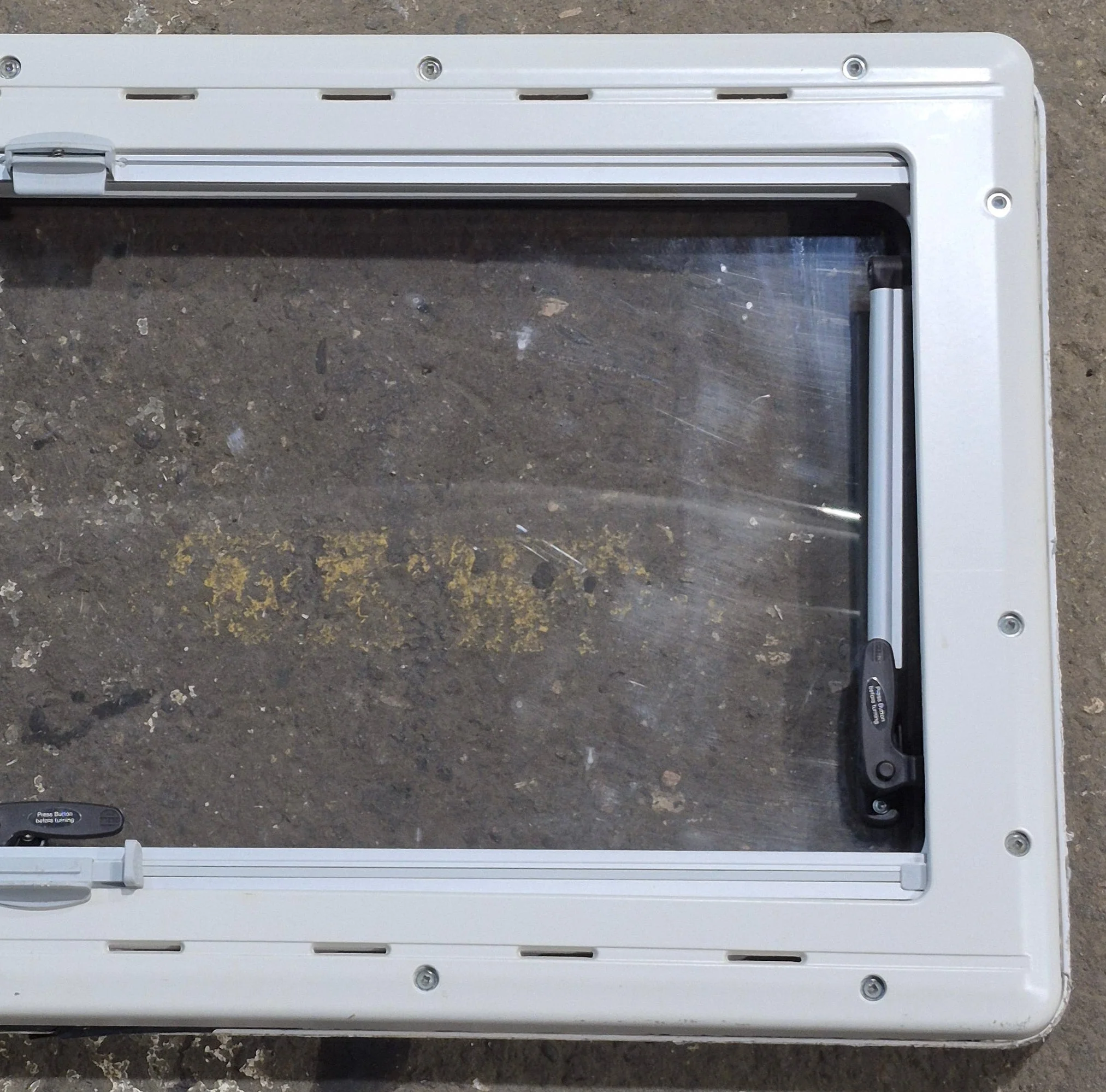 Used White Radius Emergency Opening Window : 34 3/4" W x 16 7/8" H x 1 1/8" D - Image 8