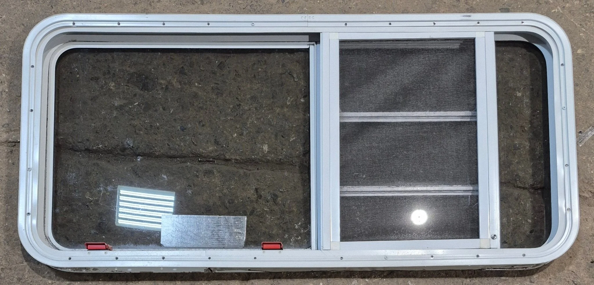 Used White Radius Emergency Opening Window : 47 1/4" W x 21 1/4" H x 1 7/8" D - Image 5