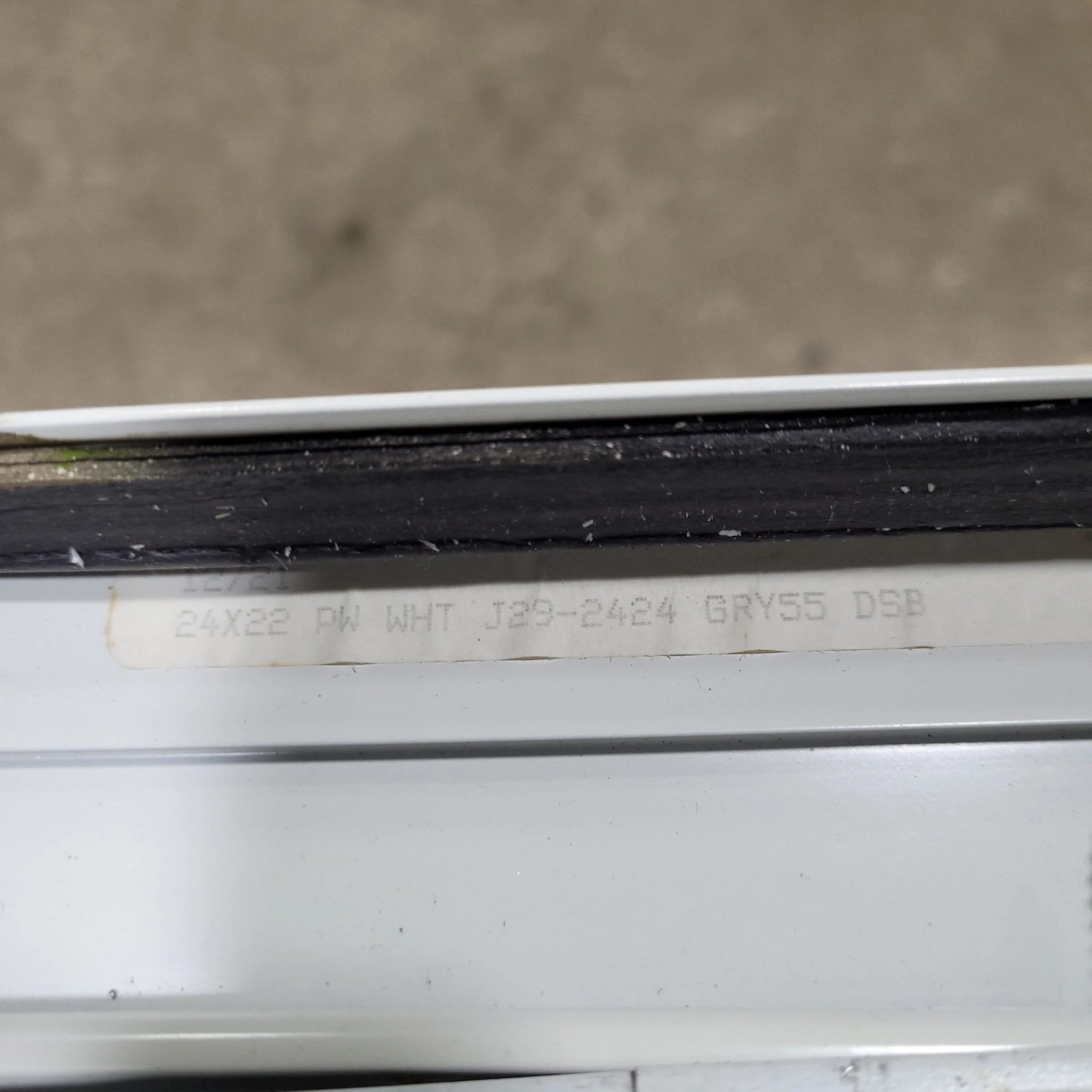 Used White Radius Non- Opening Window : 24 X 22 X 2" D - Image 3