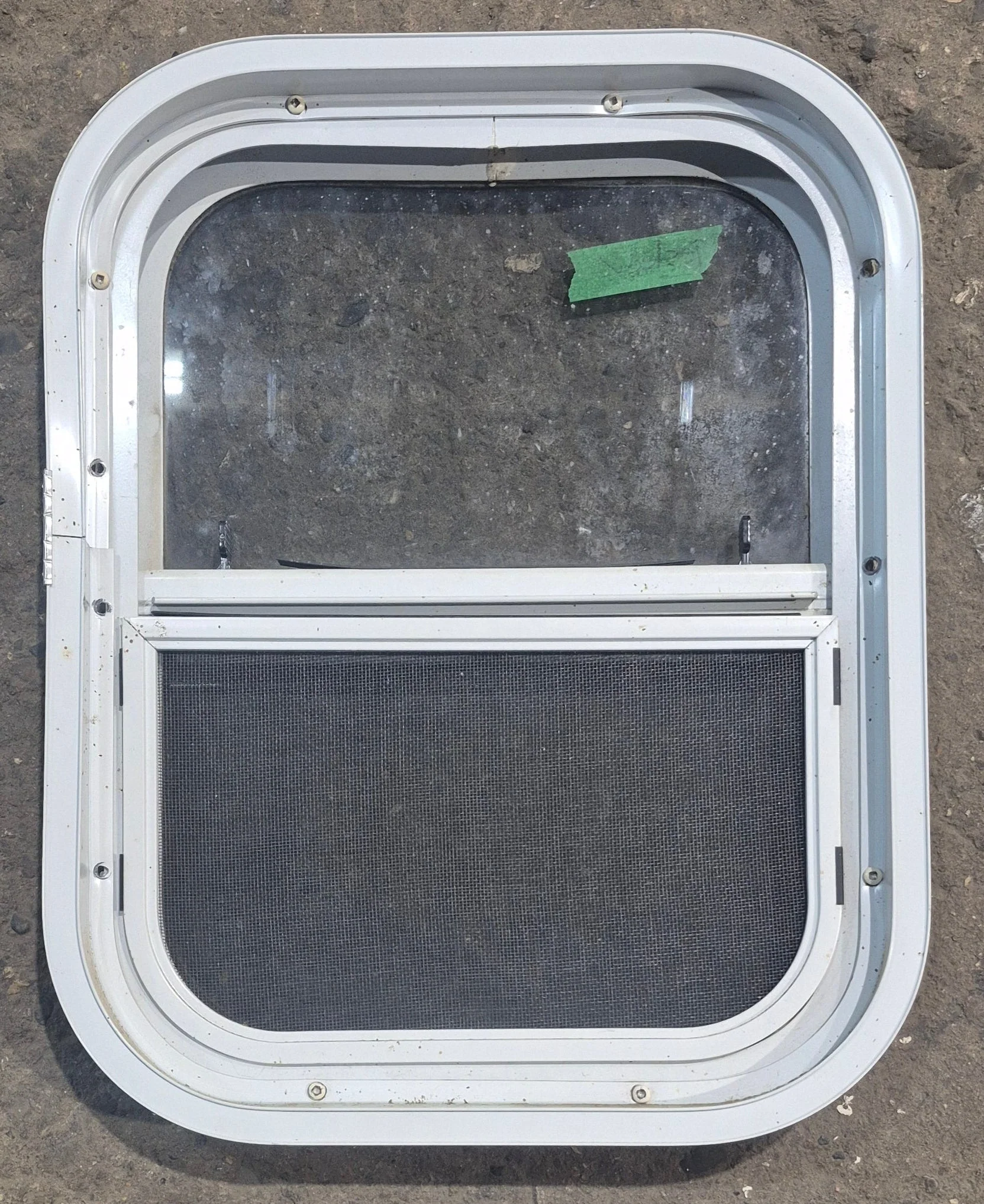 Used White Radius Opening Window : 14 1/4" W x 17 1/4" H x 1 7/8" D - Image 5