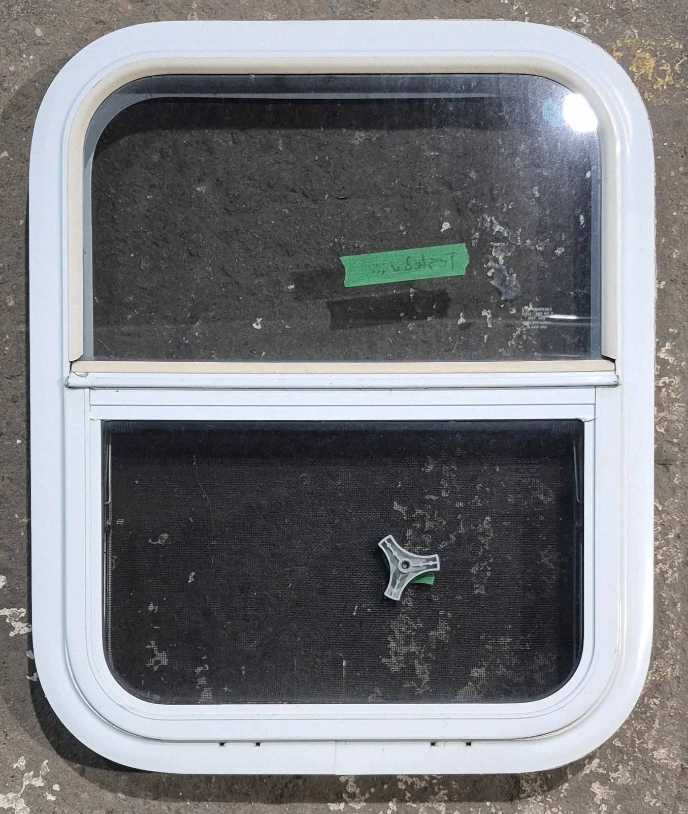 Used White Radius Opening Window : 17 1/4" W x 21 1/4" H x 1 3/4" D