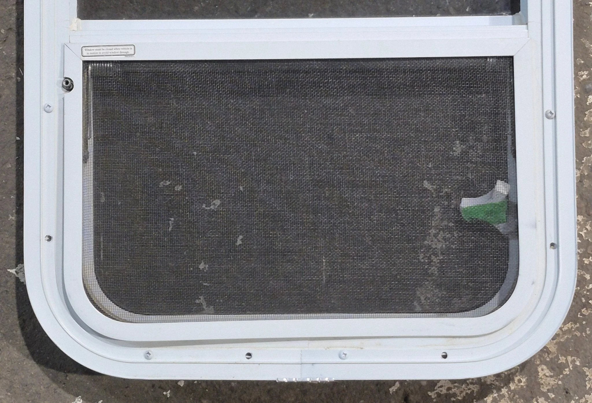 Used White Radius Opening Window : 17 1/4" W x 21 1/4" H x 1 3/4" D - Image 7