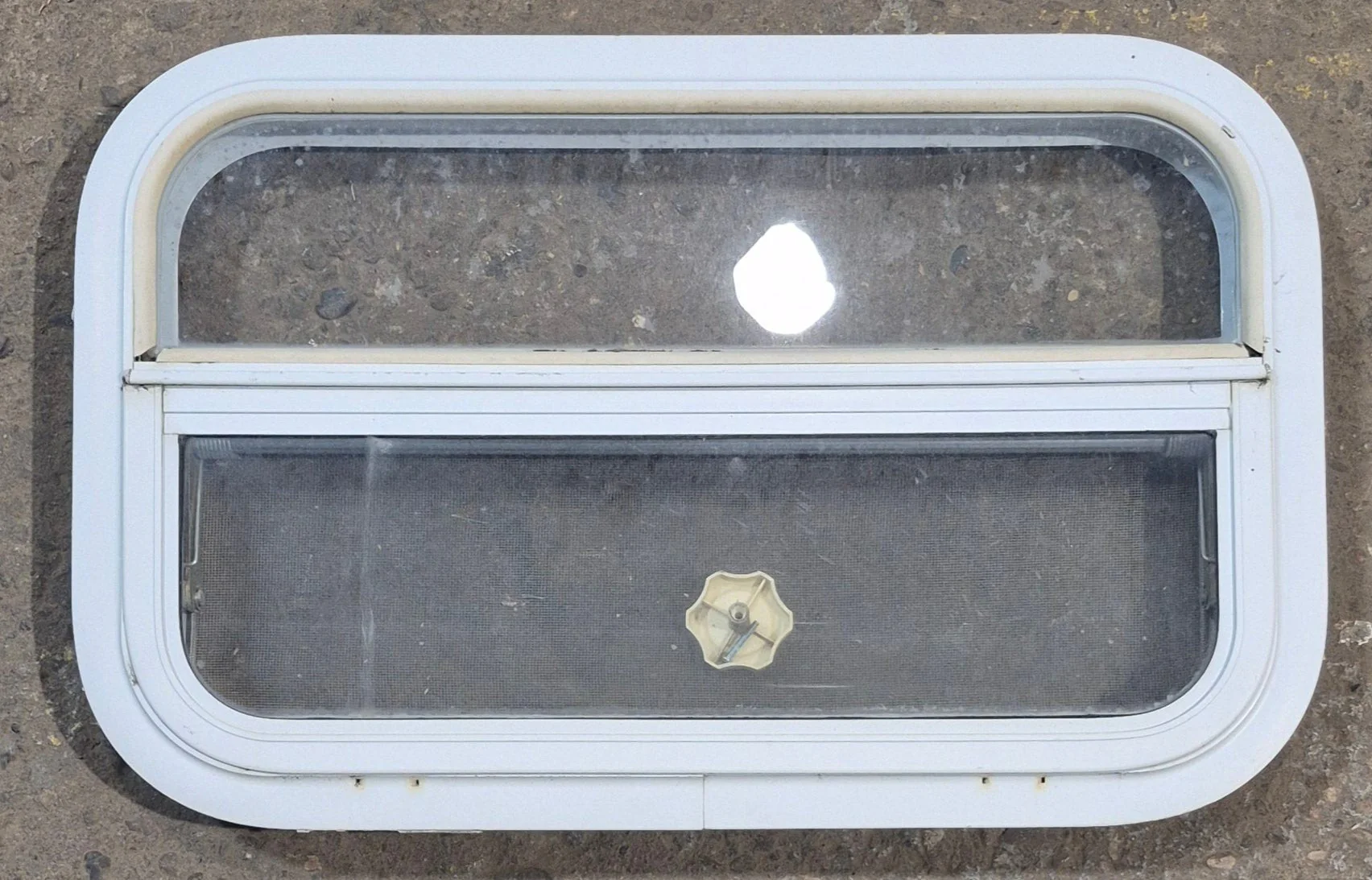 Used White Radius Opening Window : 23 1/2" W x 14 1/2" H x 1 7/8" D