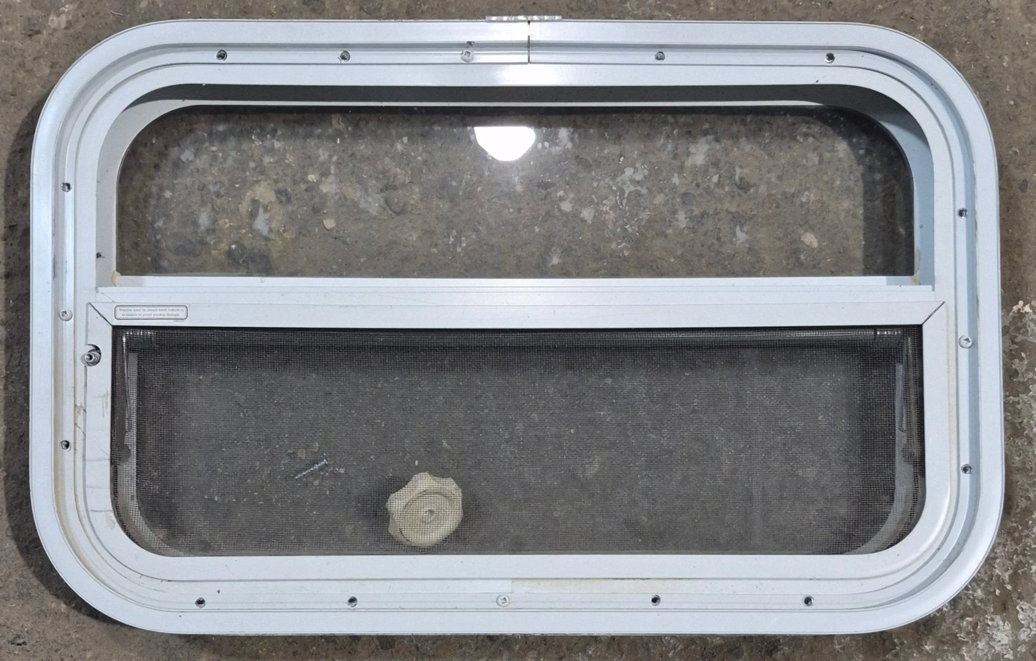 Used White Radius Opening Window : 23 1/2" W x 14 1/2" H x 1 7/8" D - Image 4