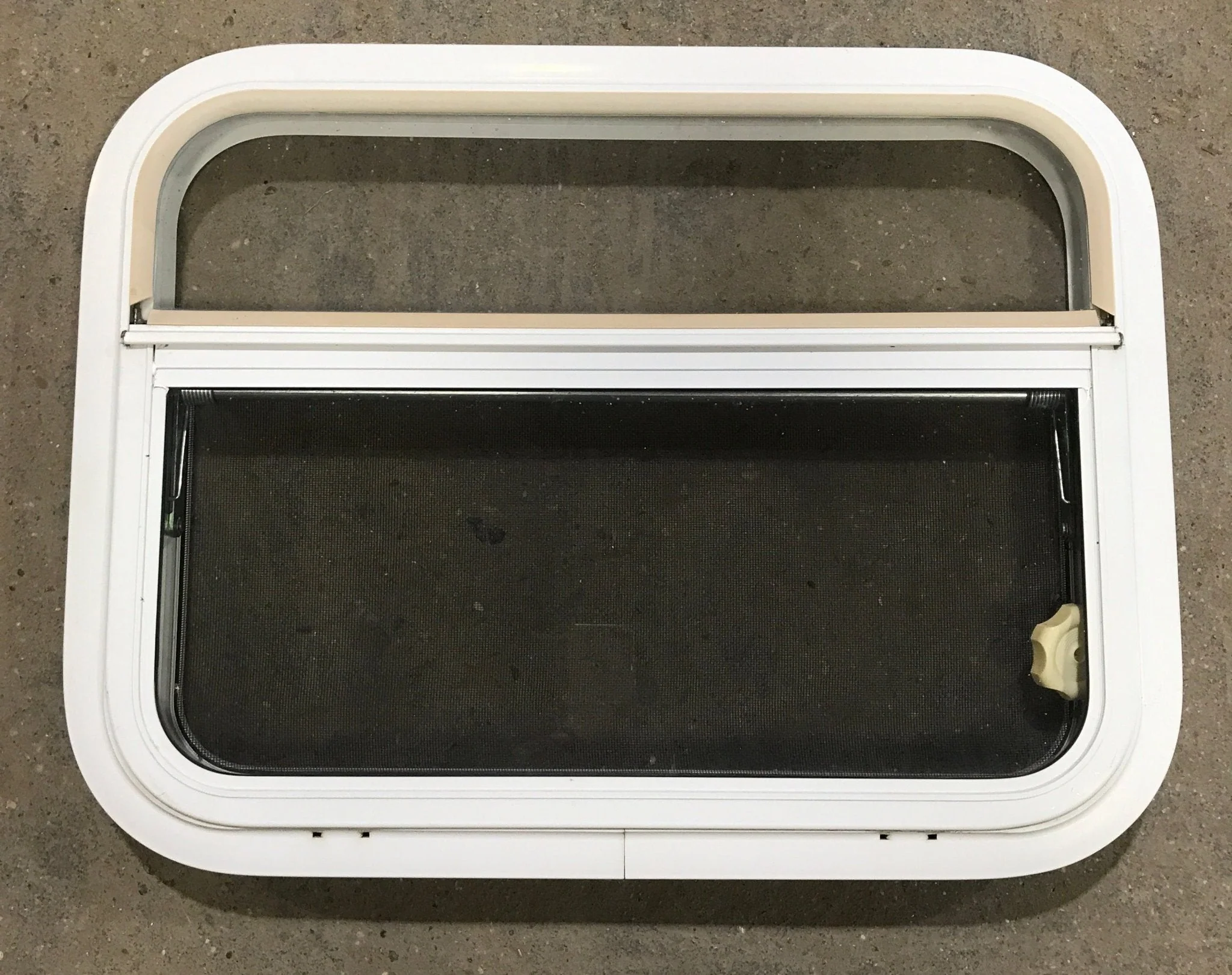 Used White Radius Opening Window : 23 1/2" W x 17 1/2" H x 1 1/2" D