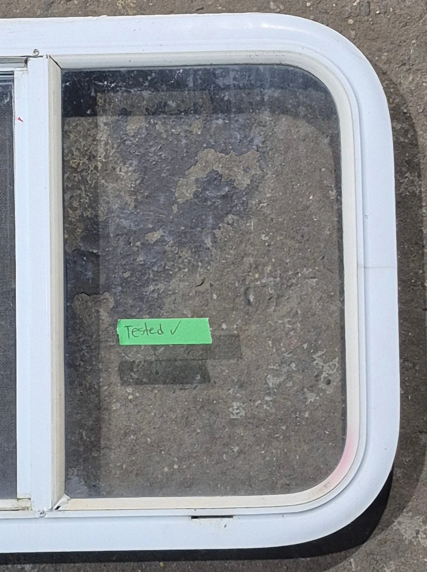 Used White Radius Opening Window : 23 1/2" W x 17 1/2" H x 1 7/8" D - Image 2